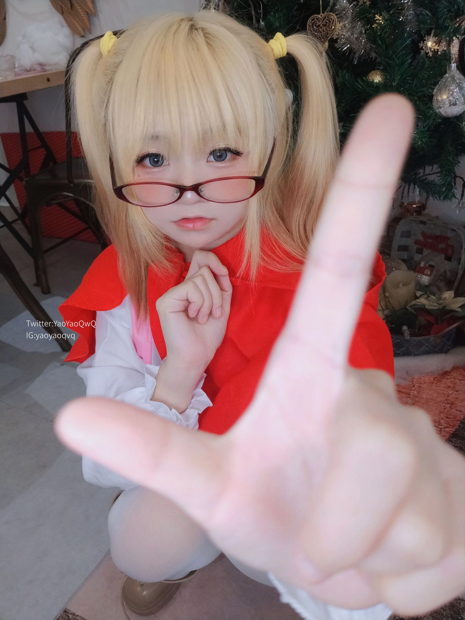 [網紅]劉雨桐寫真館珍藏圖集珍藏：劉雨桐性感演繹曲線完美風採綻放寫真藝術 - 58