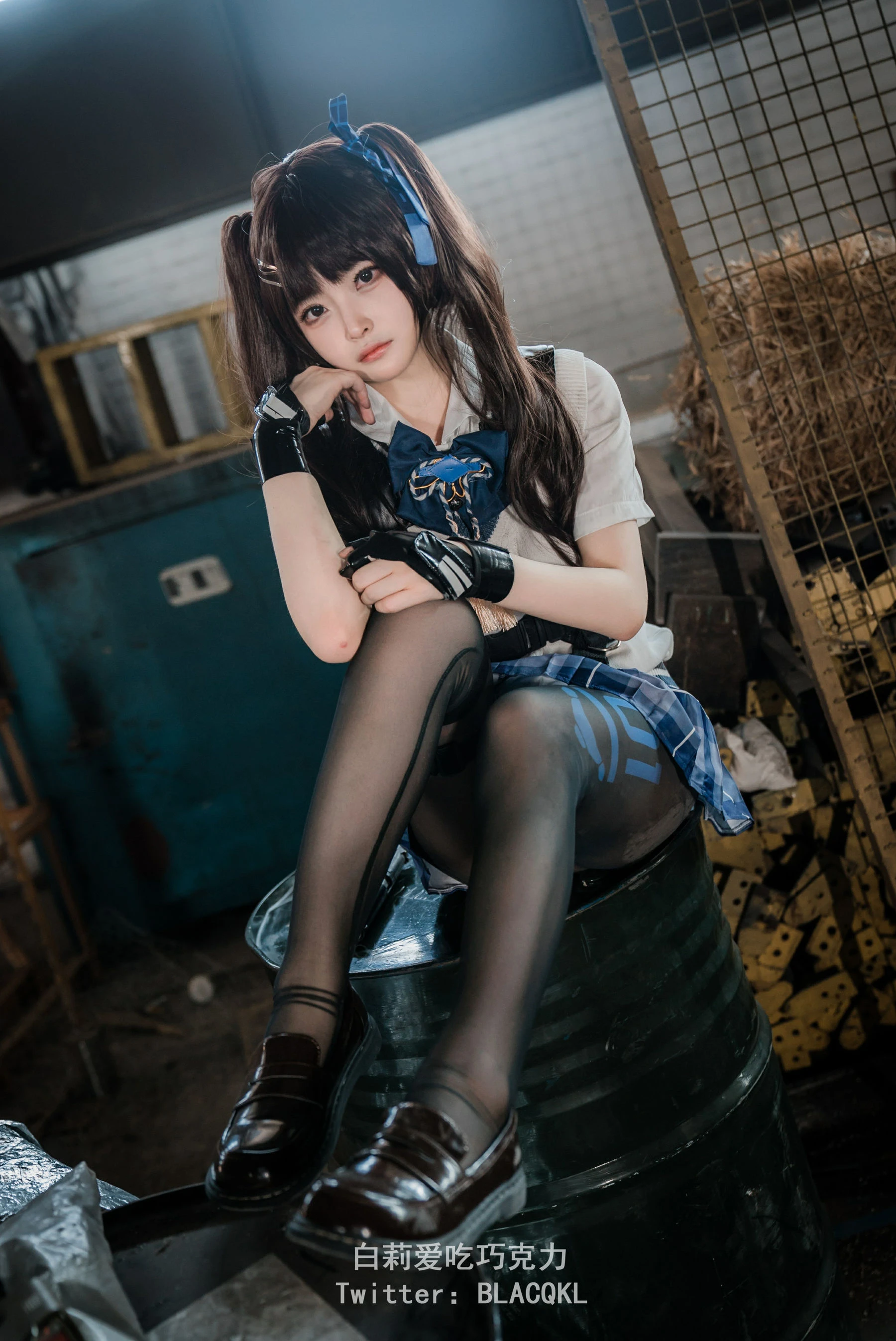 [Cosplay]馮佳怡寫真攝影大師作：馮佳怡魅惑於攝影棚展現蜂腰格調高清演繹 - 24