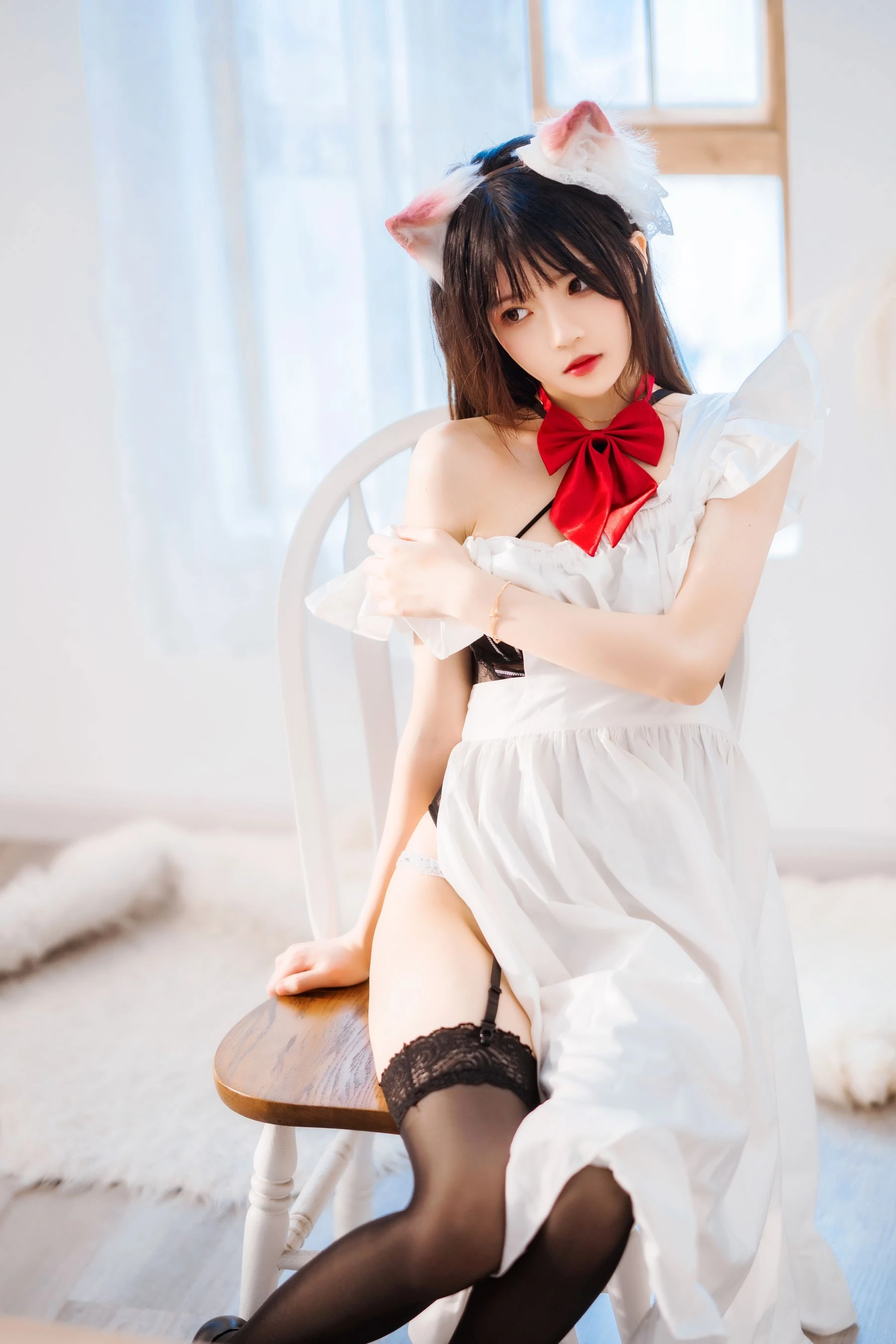 [熟女]鄧欣妍鄧欣妍寫真館高清寫真：火辣魅力釋放美腿誘惑彰顯寫真大片 - 23