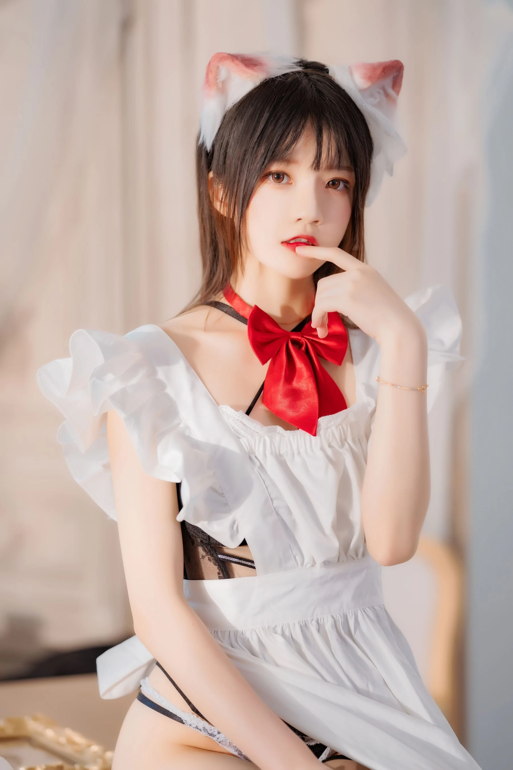 [熟女]鄧欣妍鄧欣妍寫真館高清寫真：火辣魅力釋放美腿誘惑彰顯寫真大片 - 50