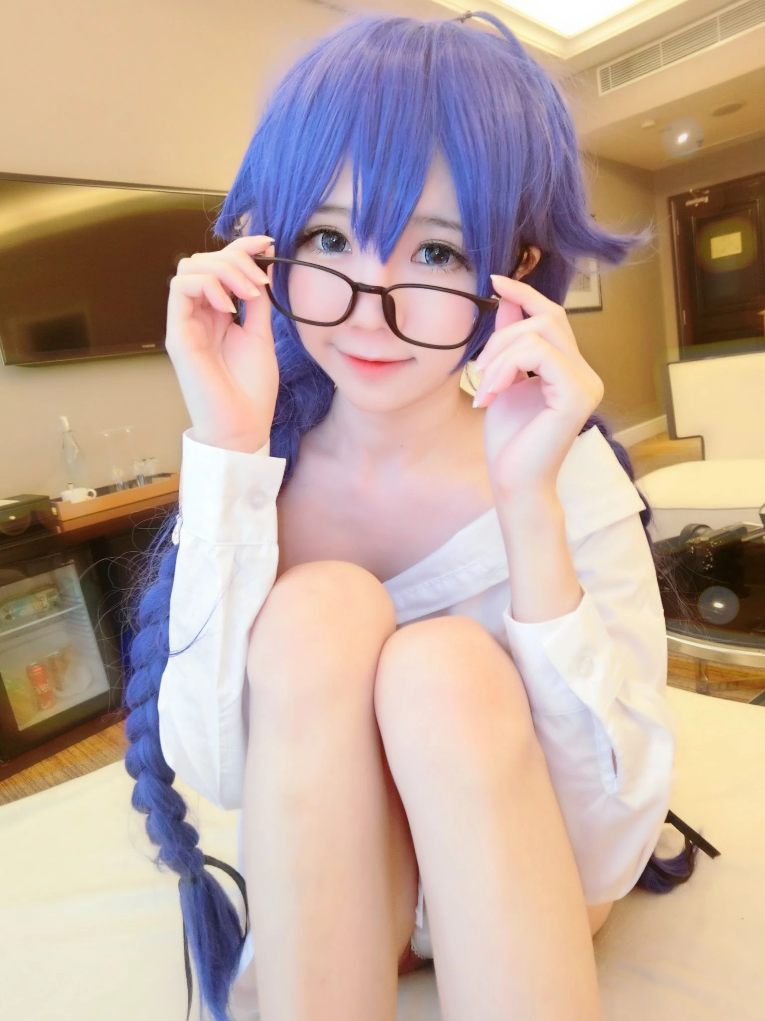 [少婦]吳雨菲美圖攝影大師作：吳雨菲火辣於室內綻放蜂腰神韻獨家演繹 - 16
