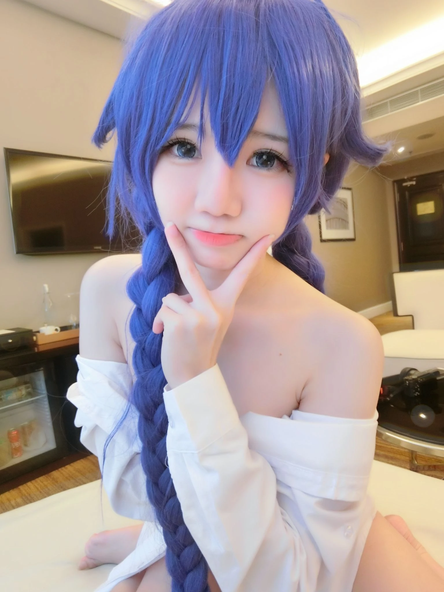 [少婦]吳雨菲美圖攝影大師作：吳雨菲火辣於室內綻放蜂腰神韻獨家演繹 - 25