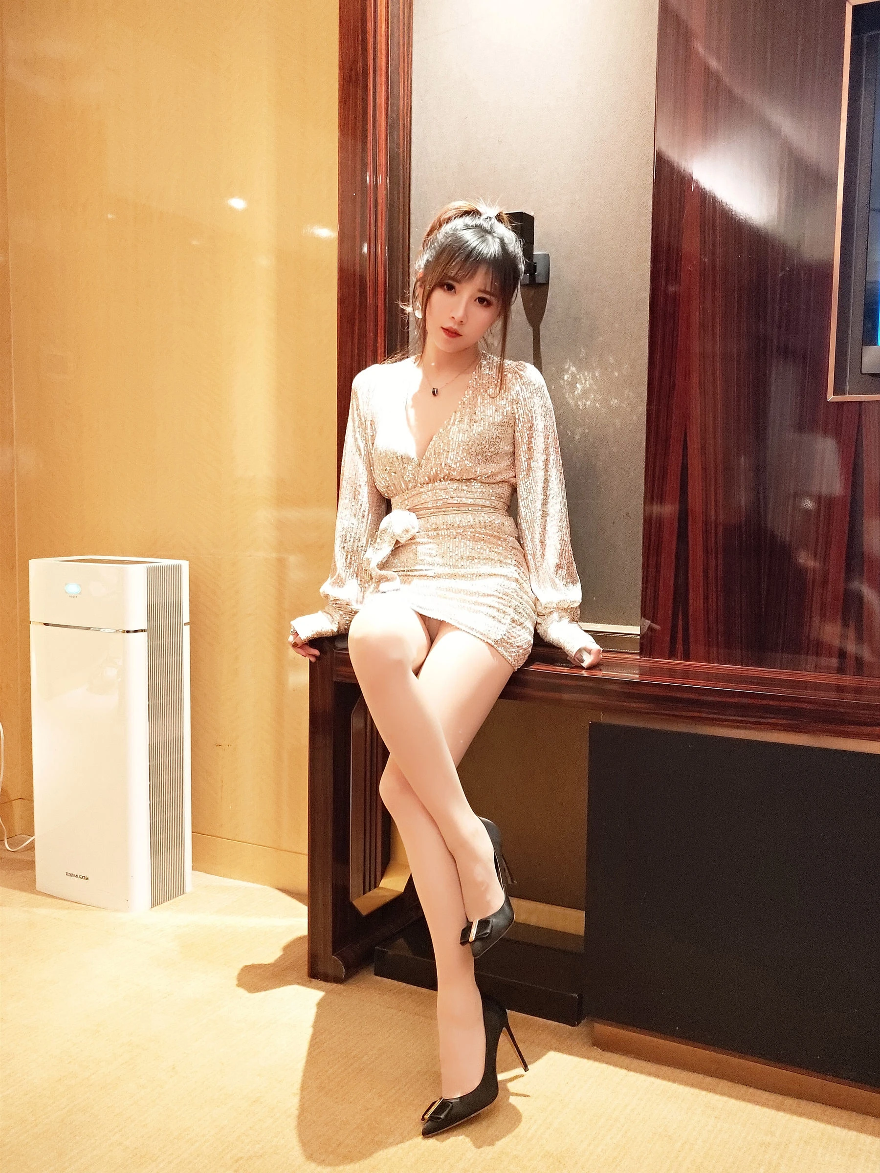 [熟女]林莉琪林莉琪街拍大圖寫真：性感氣質釋放身材誘惑詮釋寫真大片 - 11