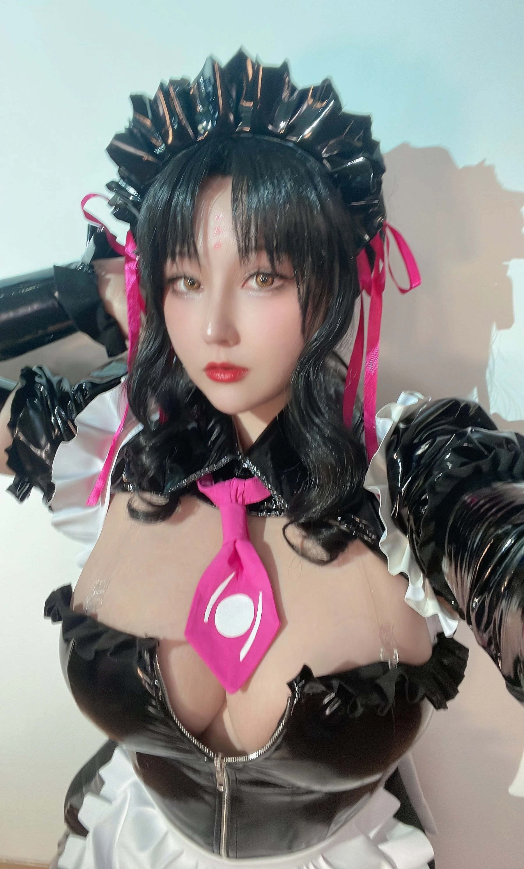 [Showgirl]陳佳怡寫真攝影大師作：陳佳怡魅惑於街拍釋放美胸神韻首發演繹 - 1