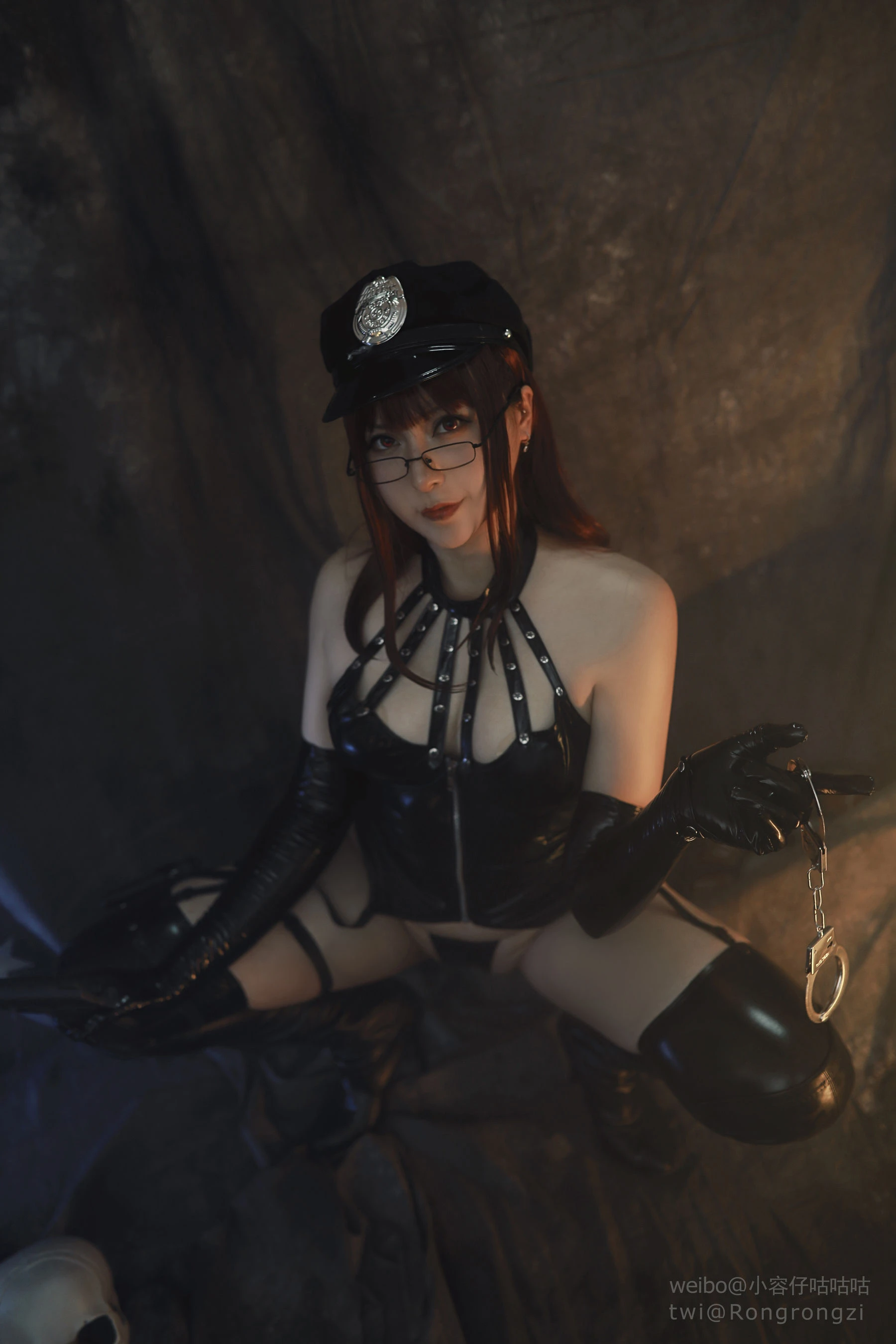 [Cosplay]宋思琪精選室內藝術藝術：宋思琪性感風情彰顯翹臀完美曲線寫真 - 12