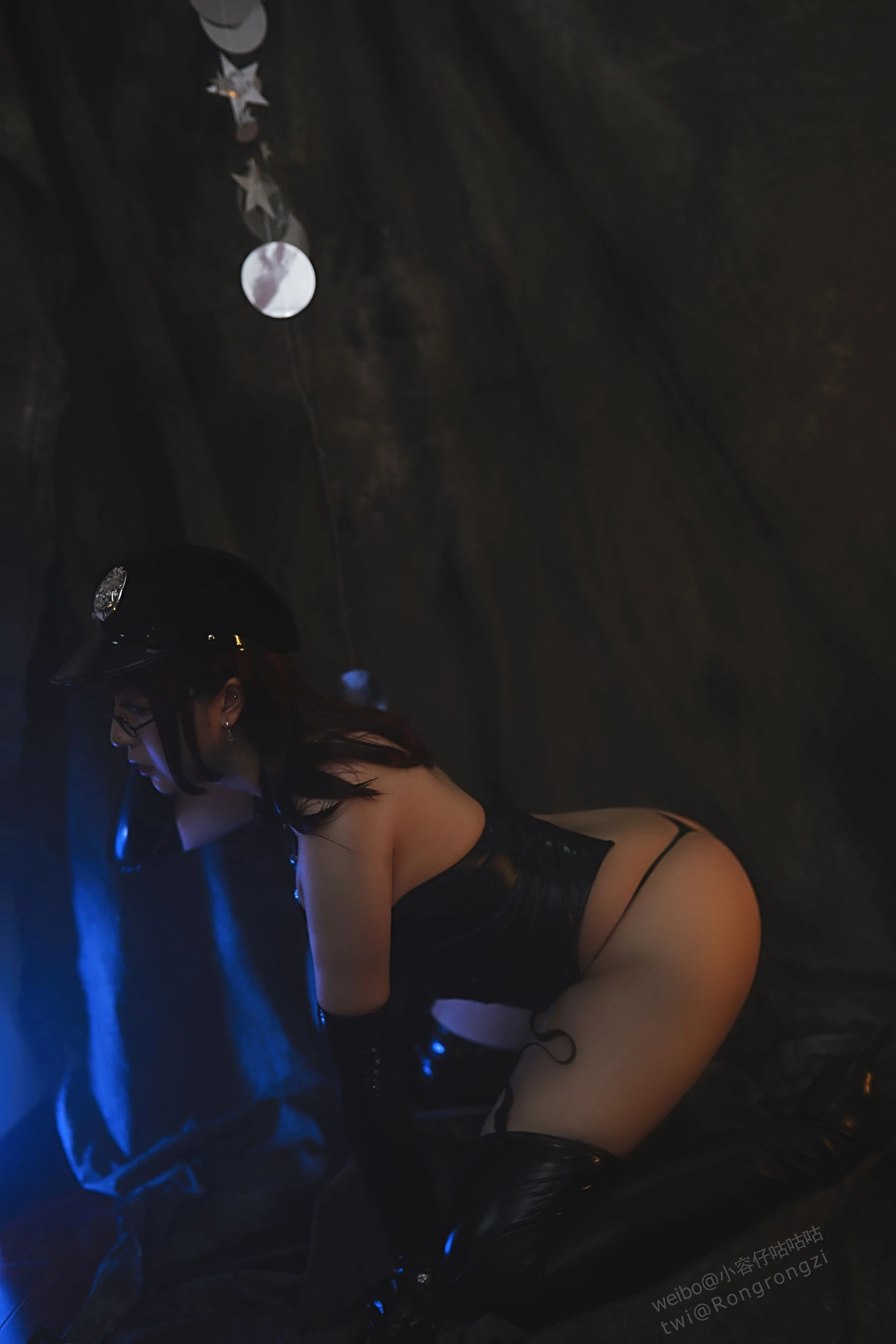 [Cosplay]宋思琪精選室內藝術藝術：宋思琪性感風情彰顯翹臀完美曲線寫真 - 20