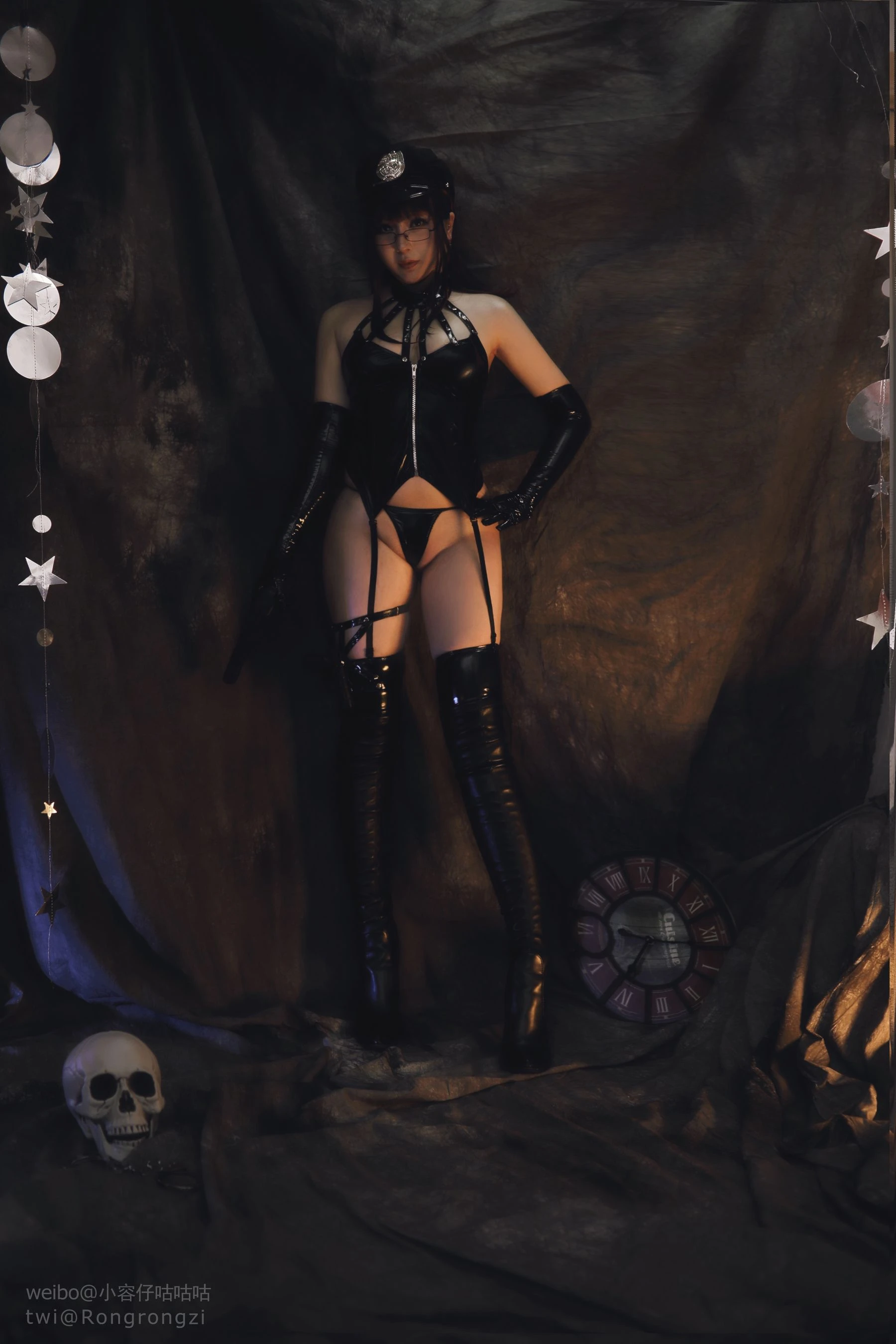 [Cosplay]宋思琪精選室內藝術藝術：宋思琪性感風情彰顯翹臀完美曲線寫真 - 24
