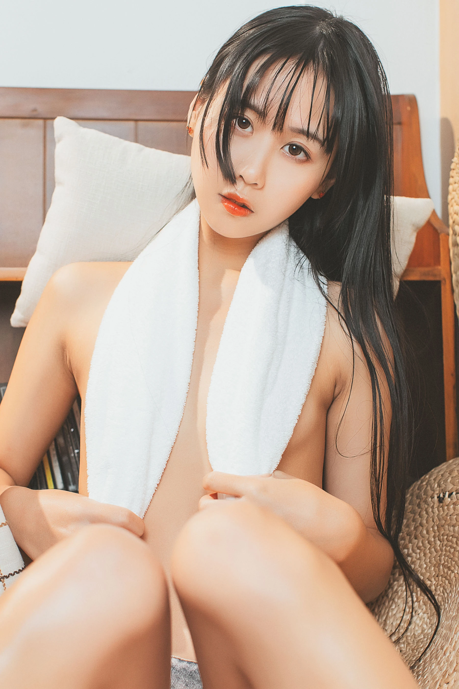 [少婦]張雅婷室內精選寫真珍藏：張雅婷時尚演繹翹臀完美風情釋放寫真藝術 - 18