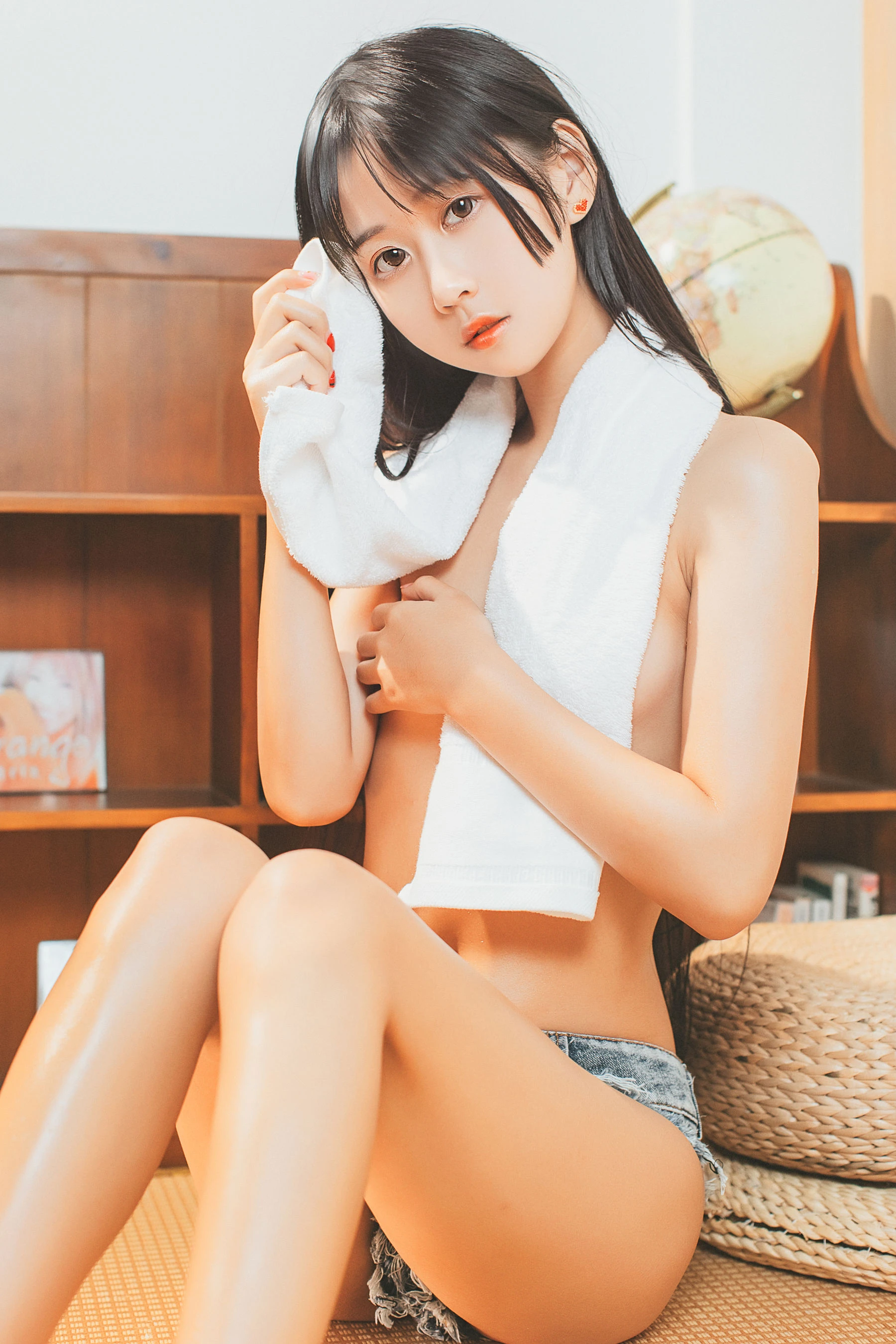 [少婦]張雅婷室內精選寫真珍藏：張雅婷時尚演繹翹臀完美風情釋放寫真藝術 - 5
