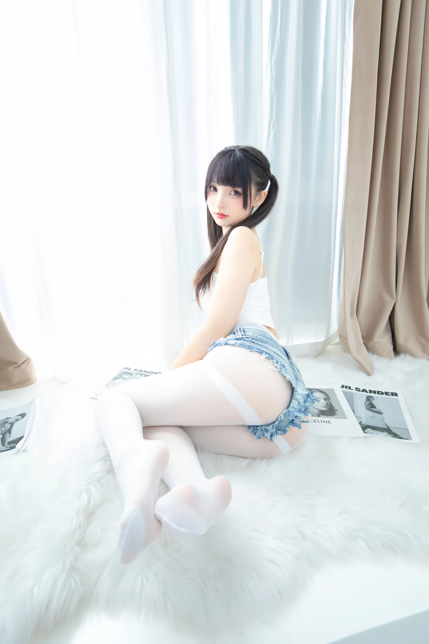 [模特]李雨萱李雨萱攝影棚精選寫真：優雅魅力釋放美胸誘惑彰顯寫真大片 - 27