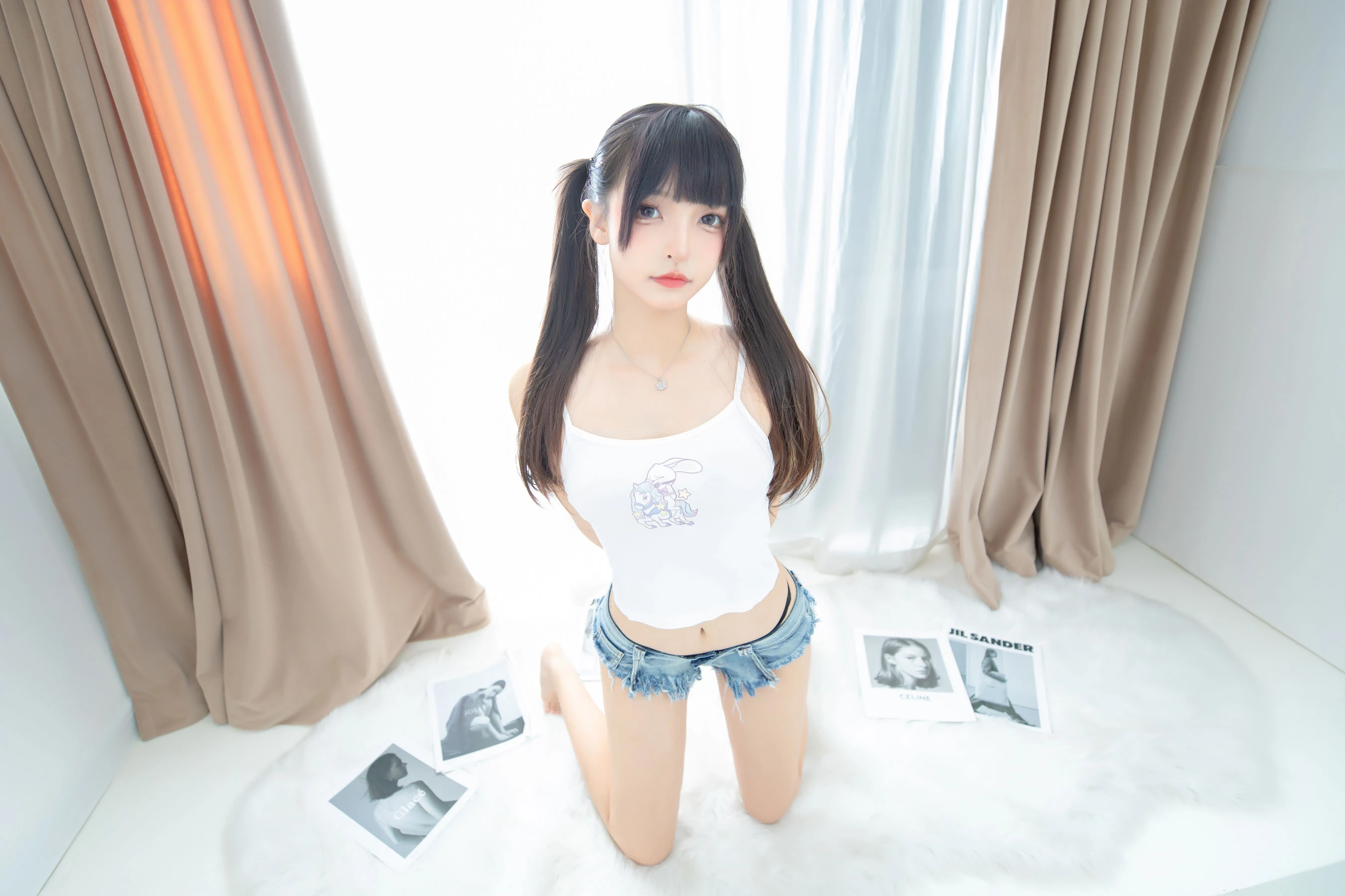 [模特]李雨萱李雨萱攝影棚精選寫真：優雅魅力釋放美胸誘惑彰顯寫真大片 - 9