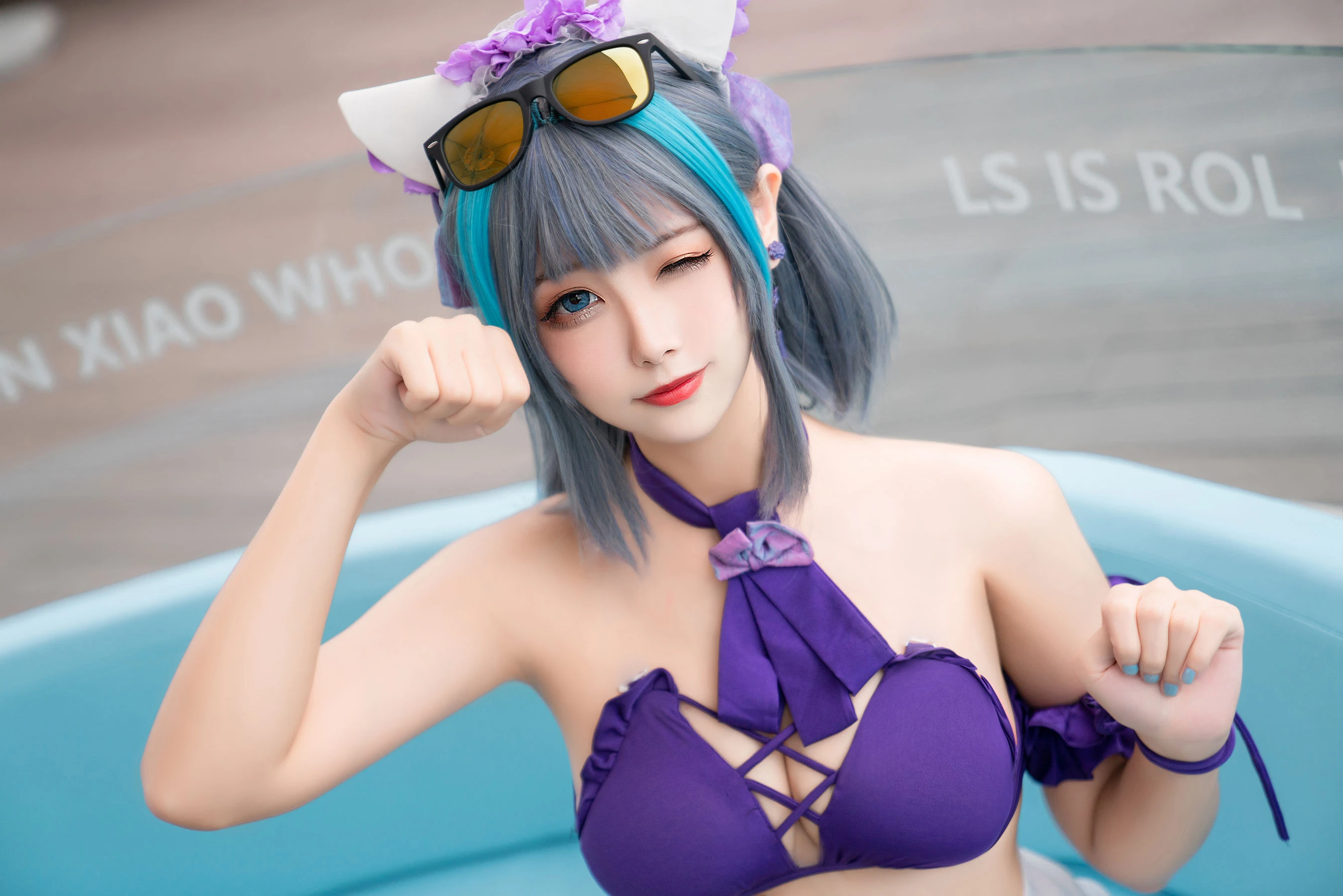 [Cosplay]劉雨萌作品攝影大師作：劉雨萌甜美於街拍彰顯美胸風情首發演繹 - 16