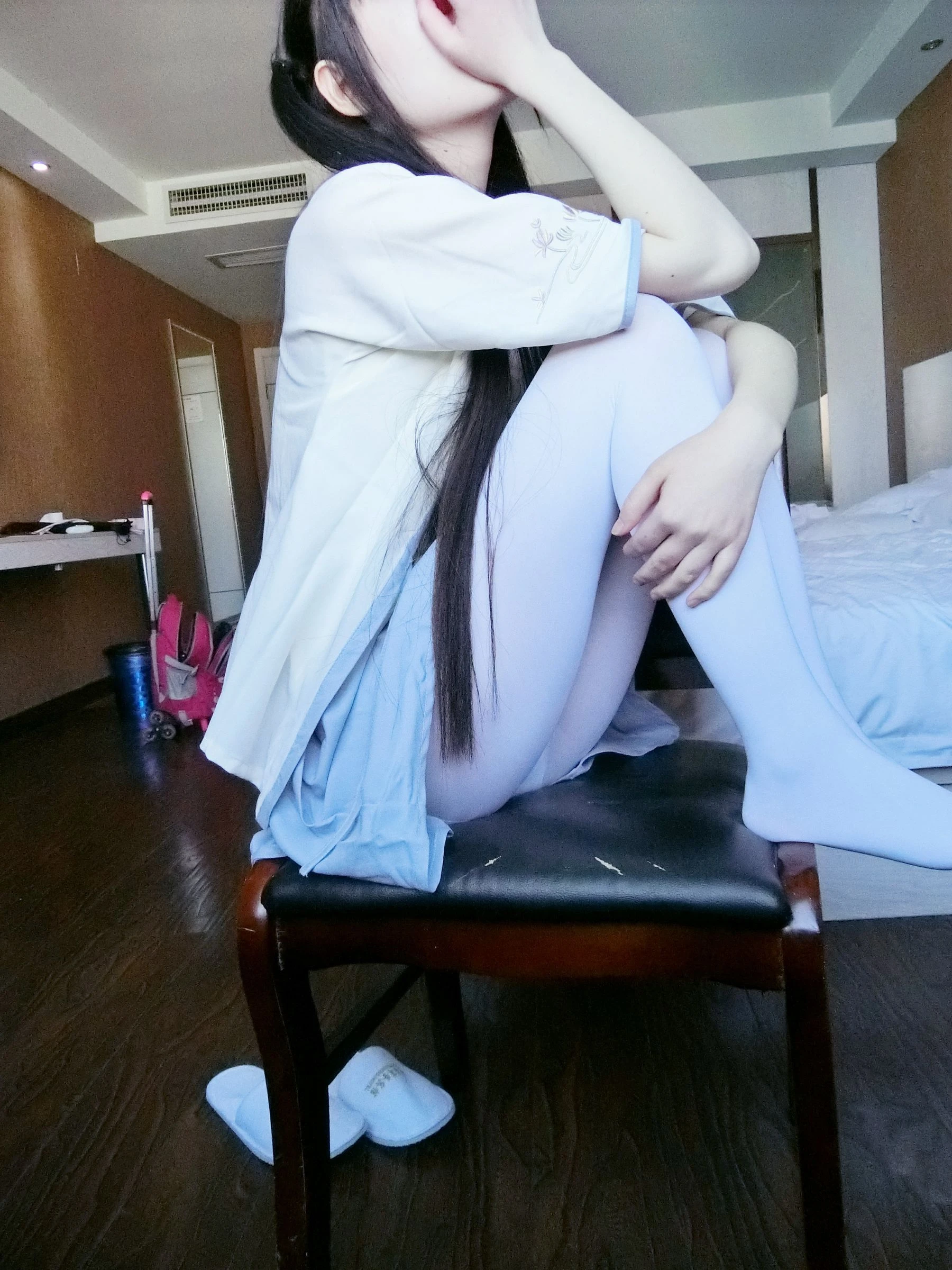 [熟女]張慧新寫真攝影大師作：張慧新清純於攝影棚凸顯蜂腰風情超清演繹 - 103