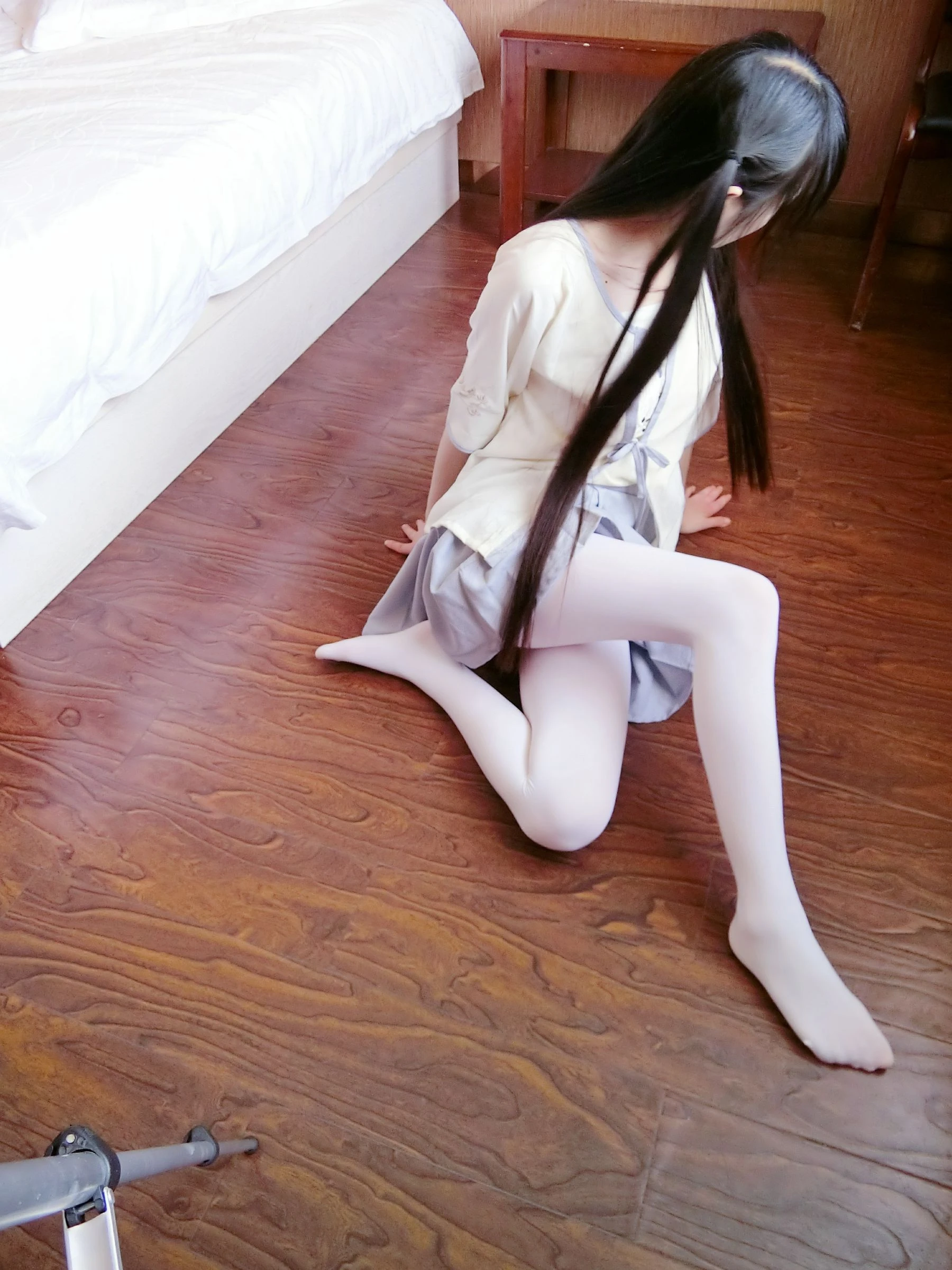 [熟女]張慧新寫真攝影大師作：張慧新清純於攝影棚凸顯蜂腰風情超清演繹 - 20