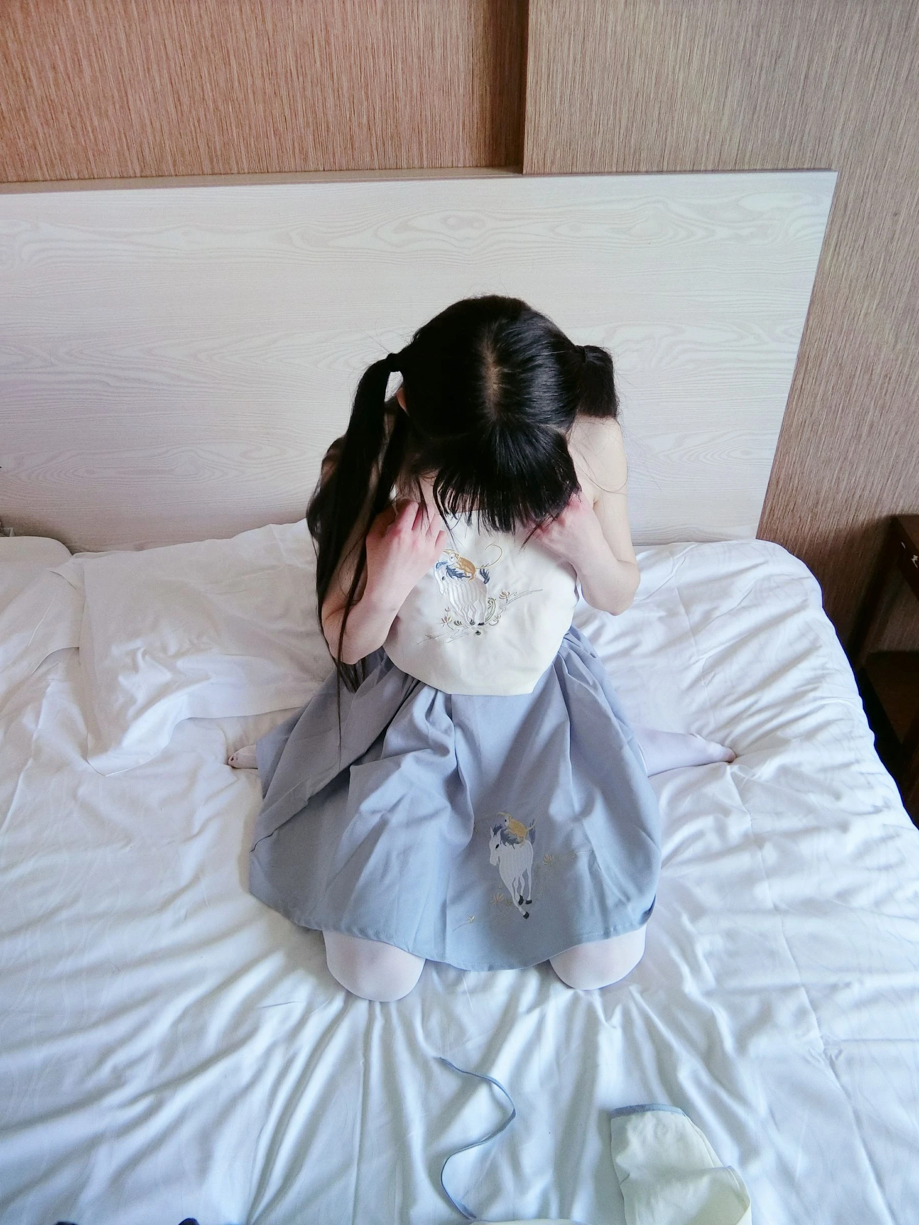 [熟女]張慧新寫真攝影大師作：張慧新清純於攝影棚凸顯蜂腰風情超清演繹 - 51