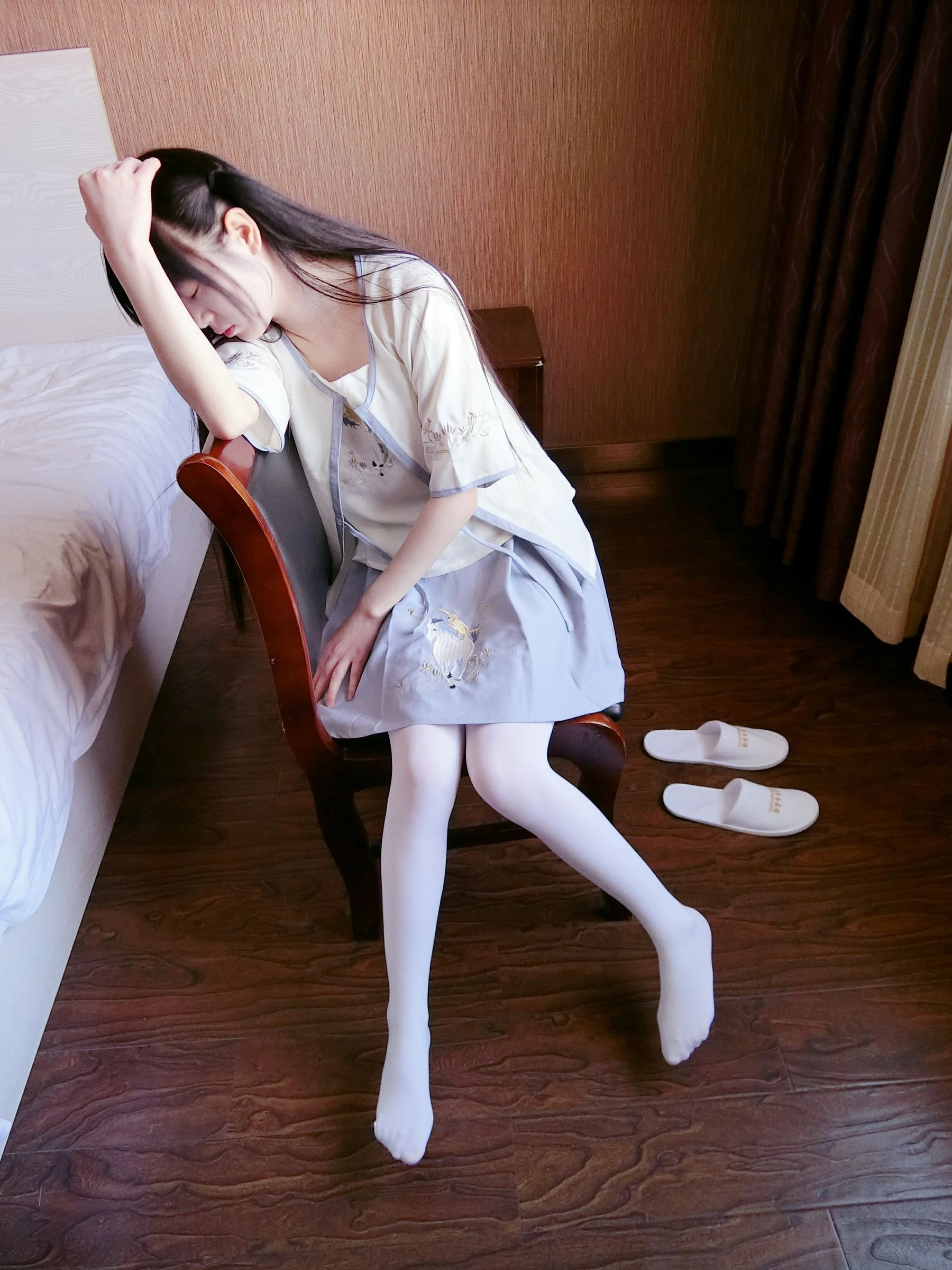 [熟女]張慧新寫真攝影大師作：張慧新清純於攝影棚凸顯蜂腰風情超清演繹 - 80