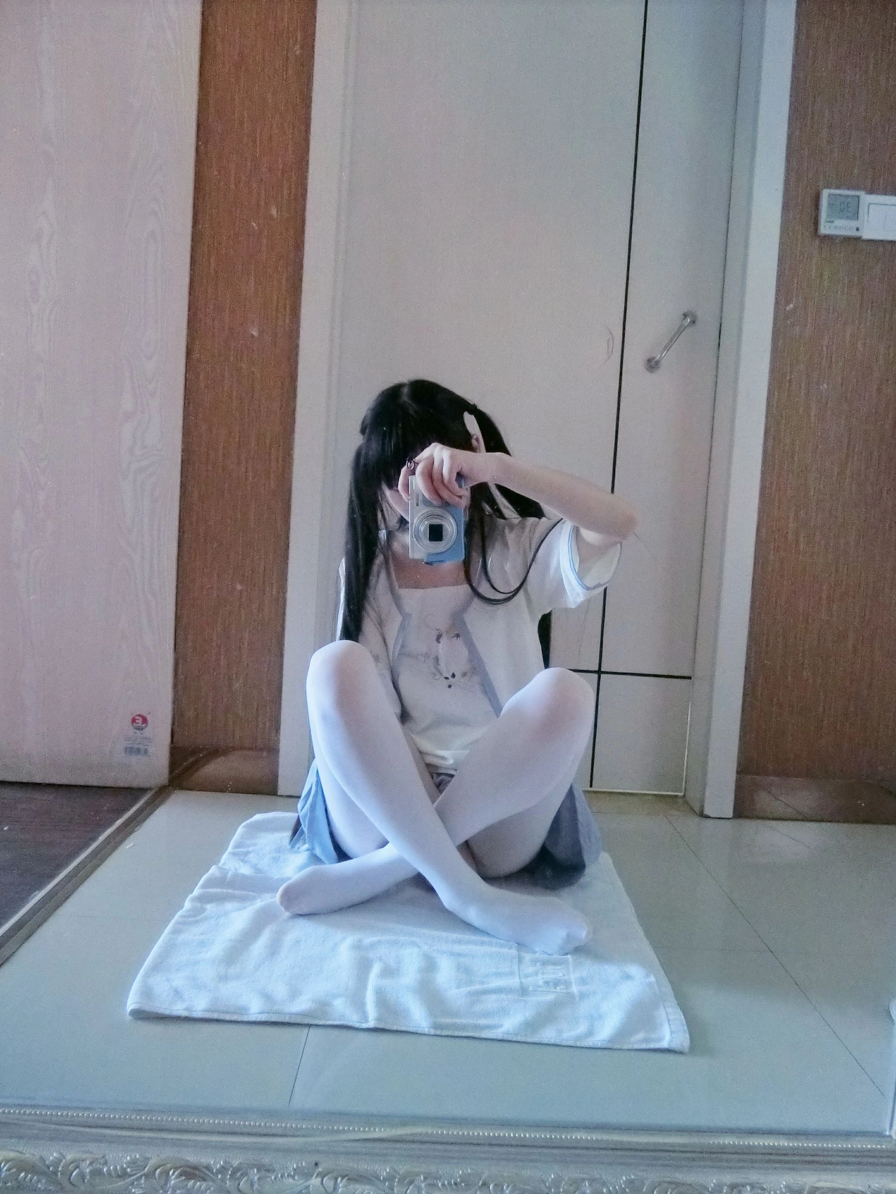 [熟女]張慧新寫真攝影大師作：張慧新清純於攝影棚凸顯蜂腰風情超清演繹 - 95