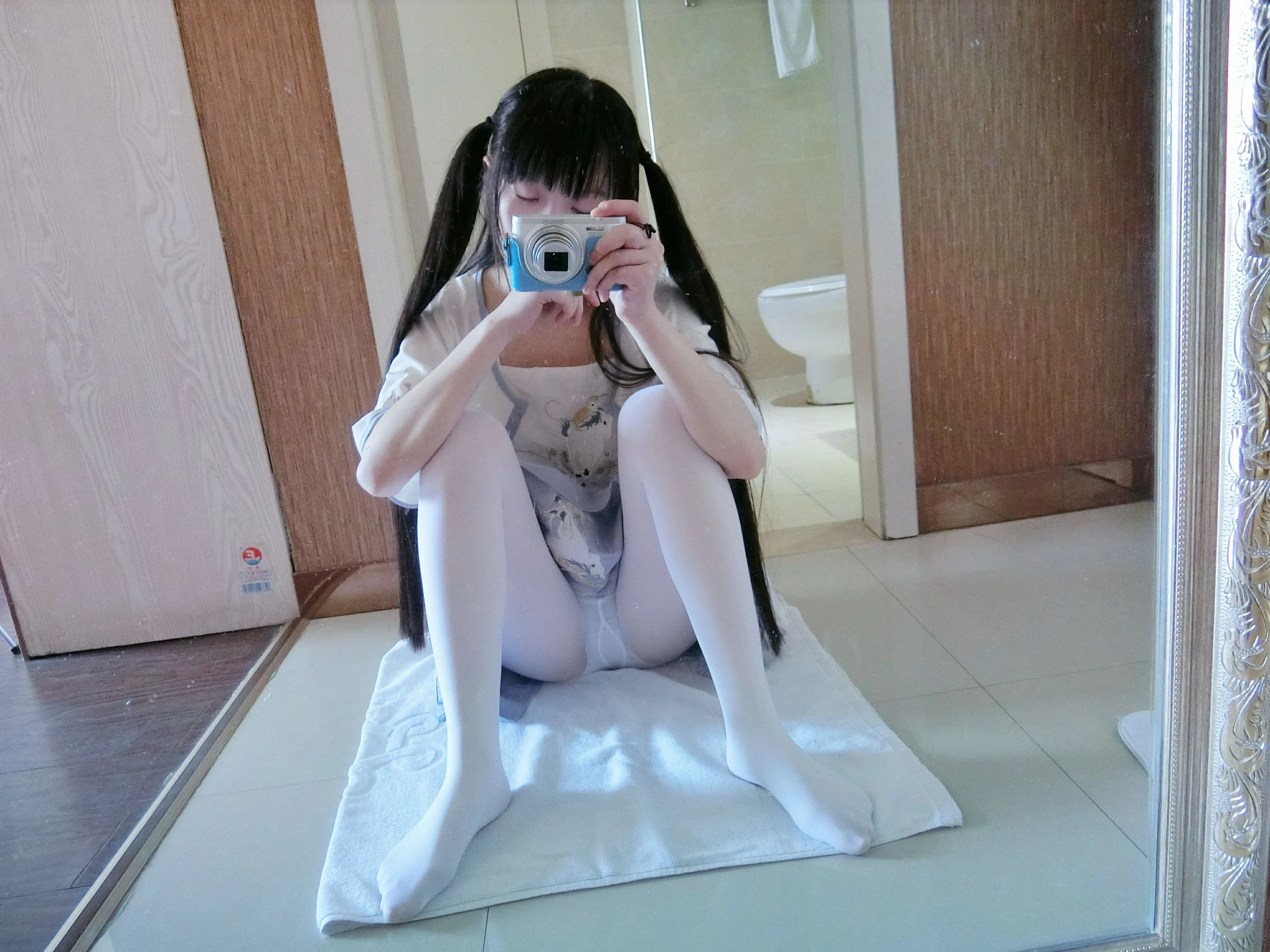 [熟女]張慧新寫真攝影大師作：張慧新清純於攝影棚凸顯蜂腰風情超清演繹 - 97