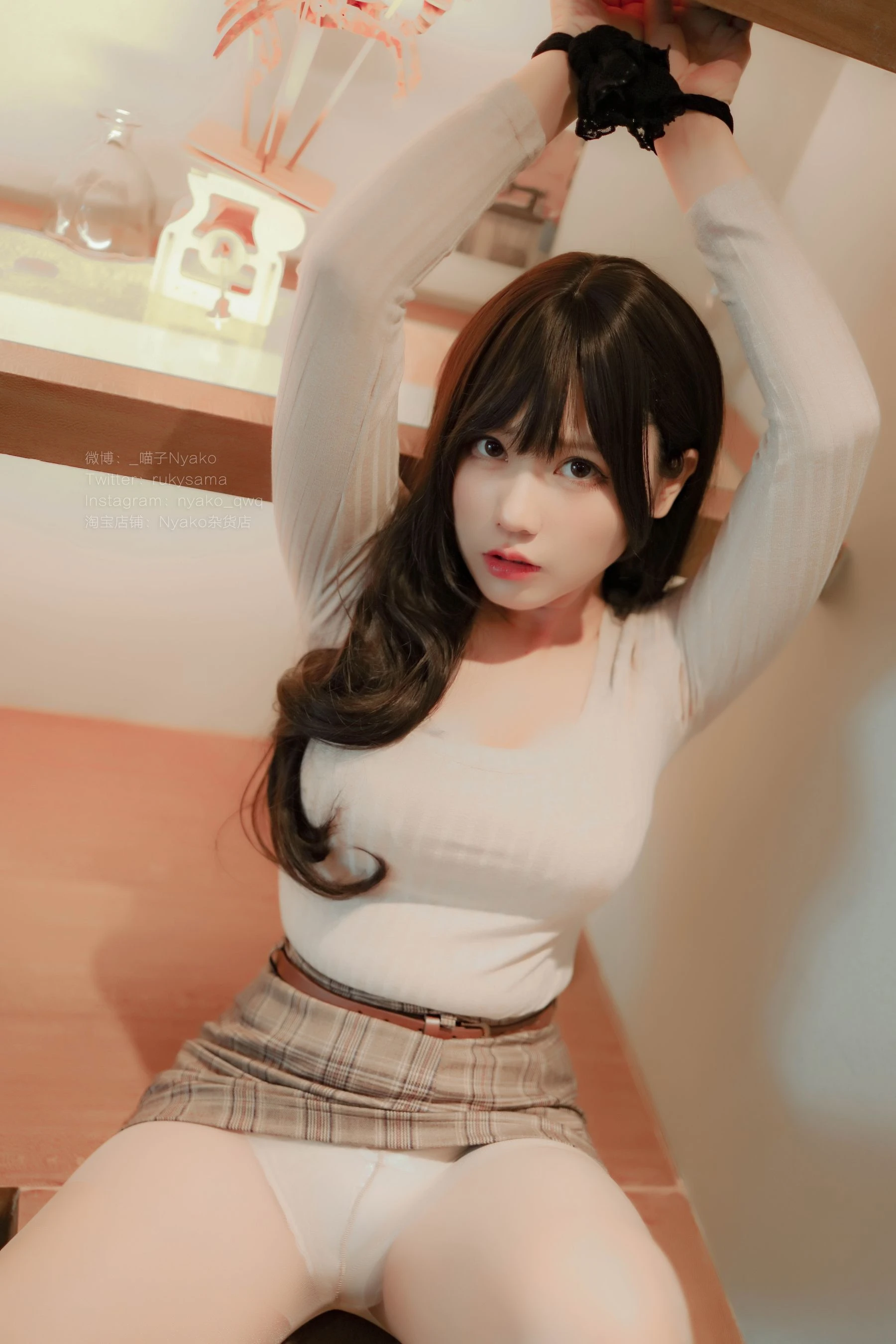 [小蘿莉]陳語彤陳語彤魅惑風情美圖大賞：戶外高清美圖演繹美胸誘惑美學 - 73