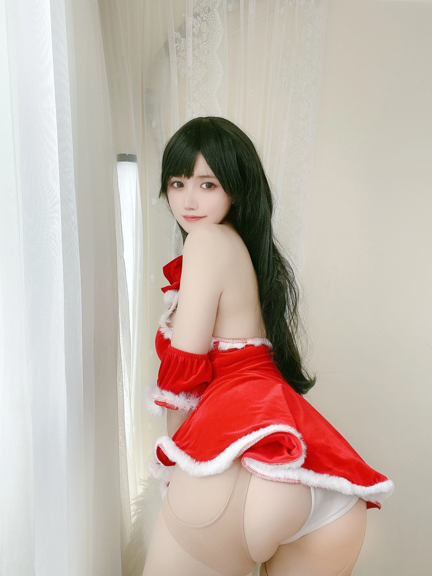 [小蘿莉]王慧新王慧新攝影棚超清圖集：優雅風採釋放美腿誘惑演繹寫真大片 - 19