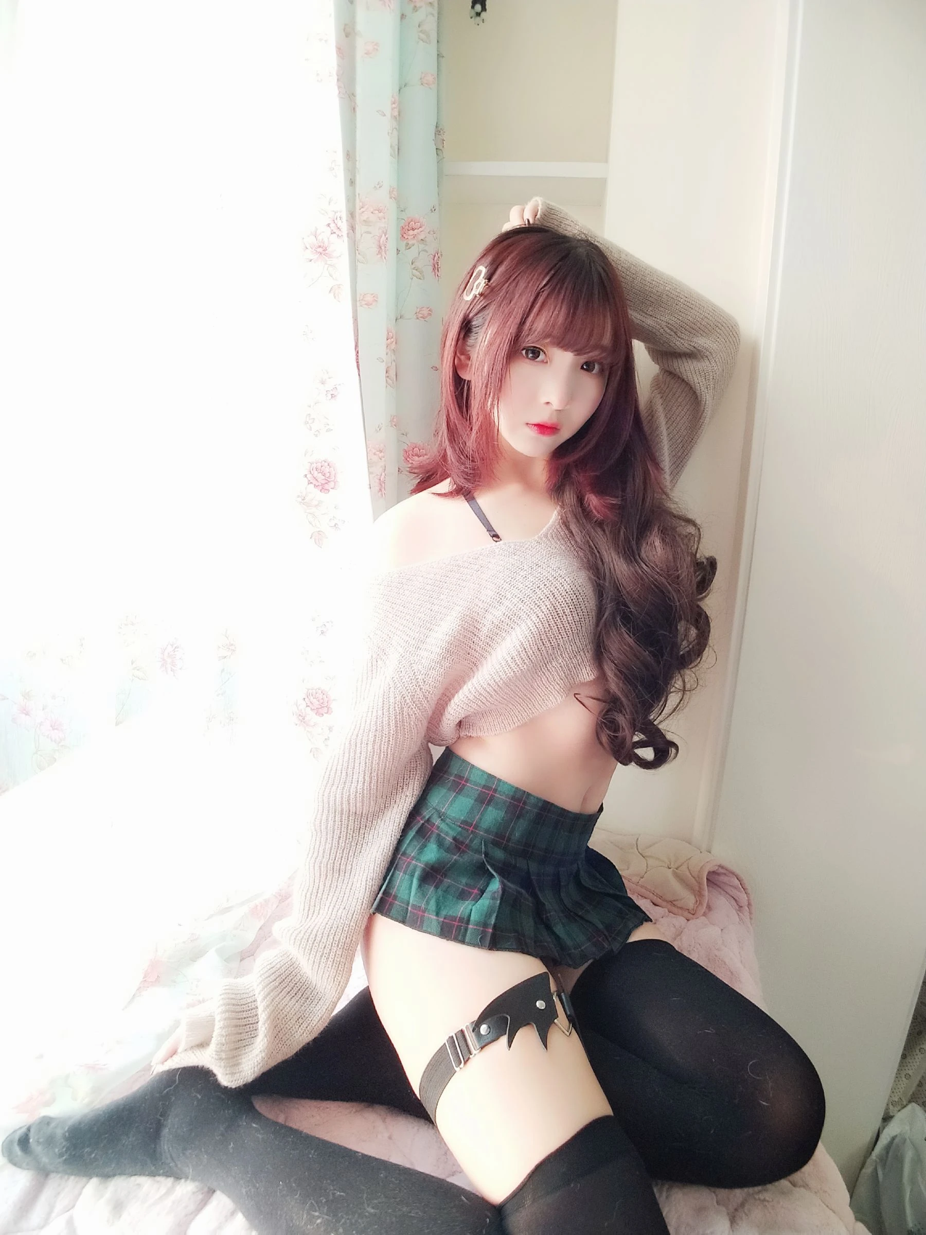 [御姐]高夢瑤高夢瑤攝影棚大圖美圖：火辣魅力釋放美胸誘惑展現寫真大片 - 22