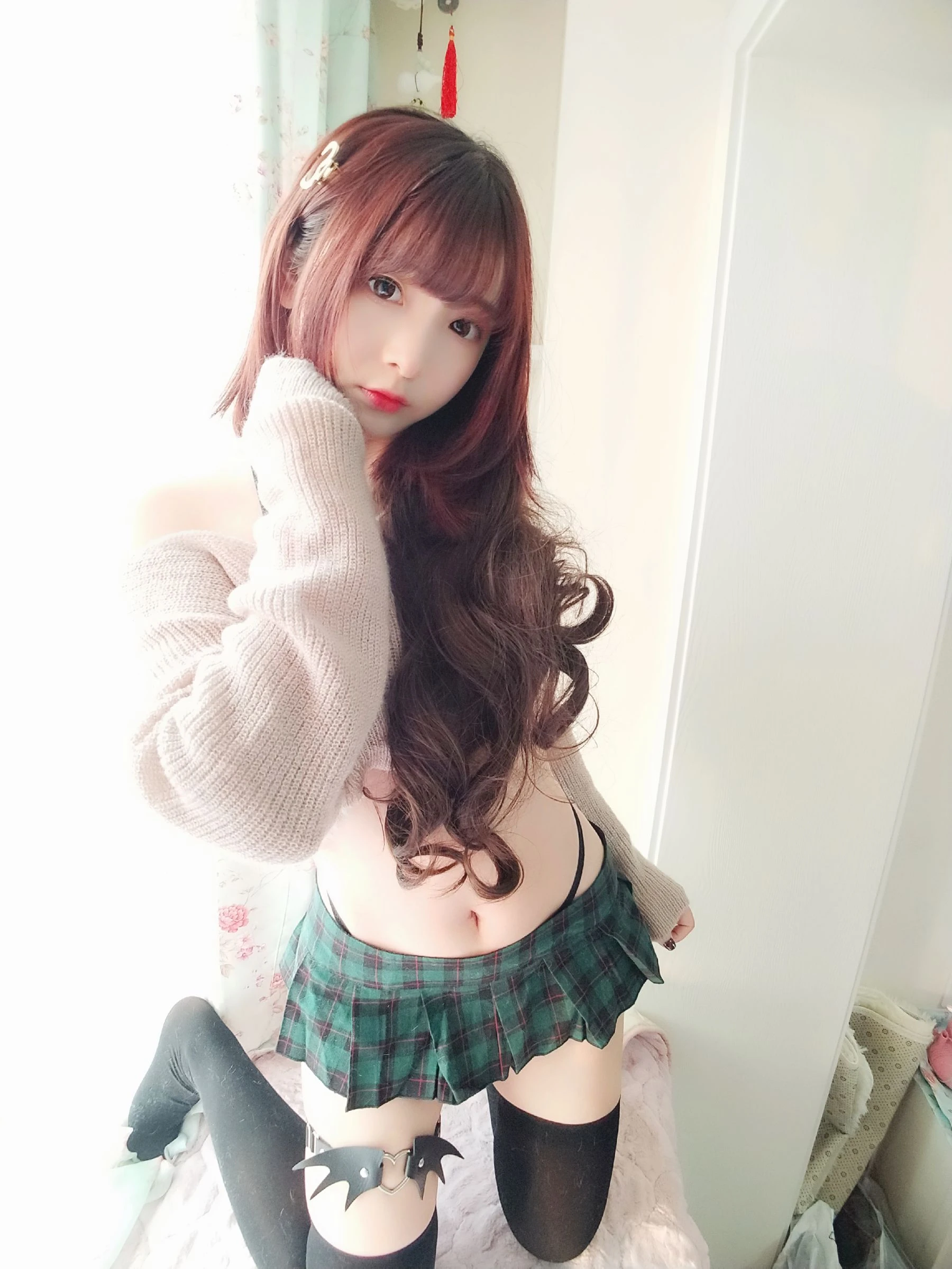 [御姐]高夢瑤高夢瑤攝影棚大圖美圖：火辣魅力釋放美胸誘惑展現寫真大片 - 23