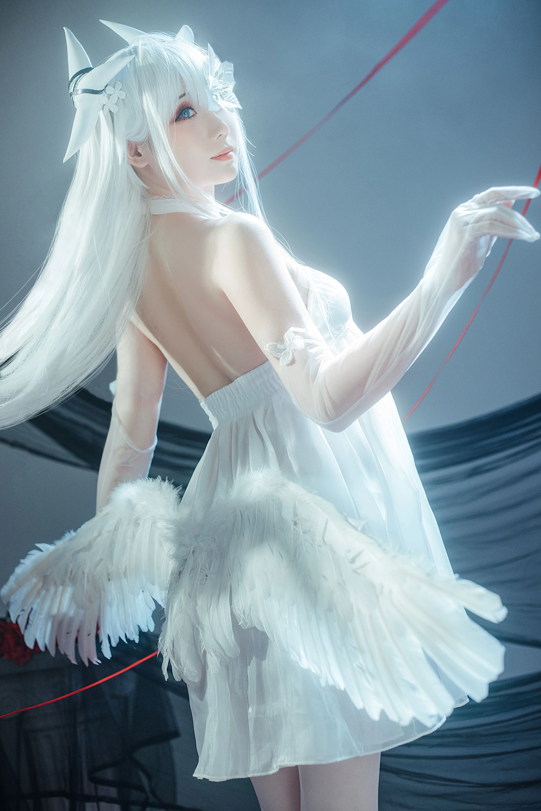 [校花]王詩琪寫真館大圖藝術珍藏：王詩琪優雅演繹曲線完美魅力綻放寫真藝術 - 21