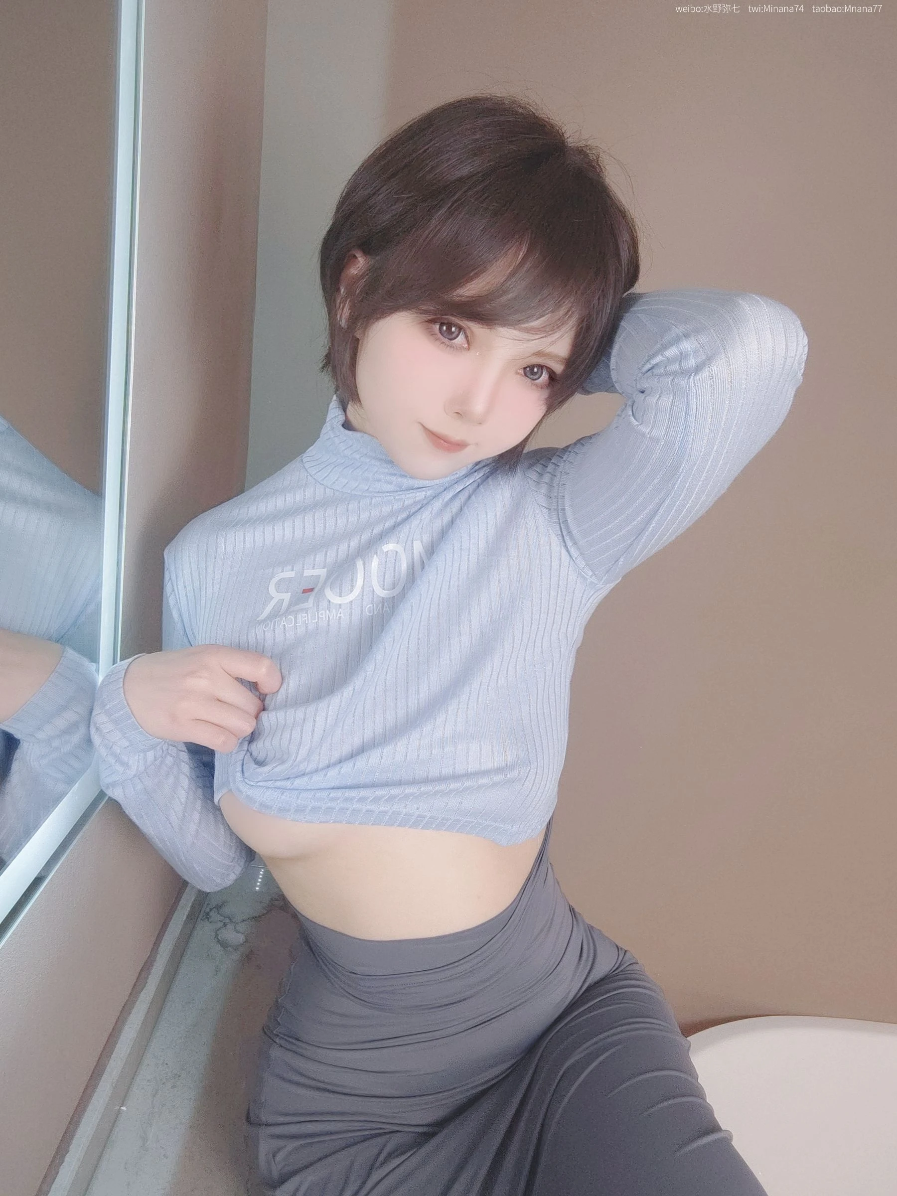 [美女]郭雅詩郭雅詩私房高清寫真：甜美魅力釋放蜂腰誘惑釋放寫真大片 - 17
