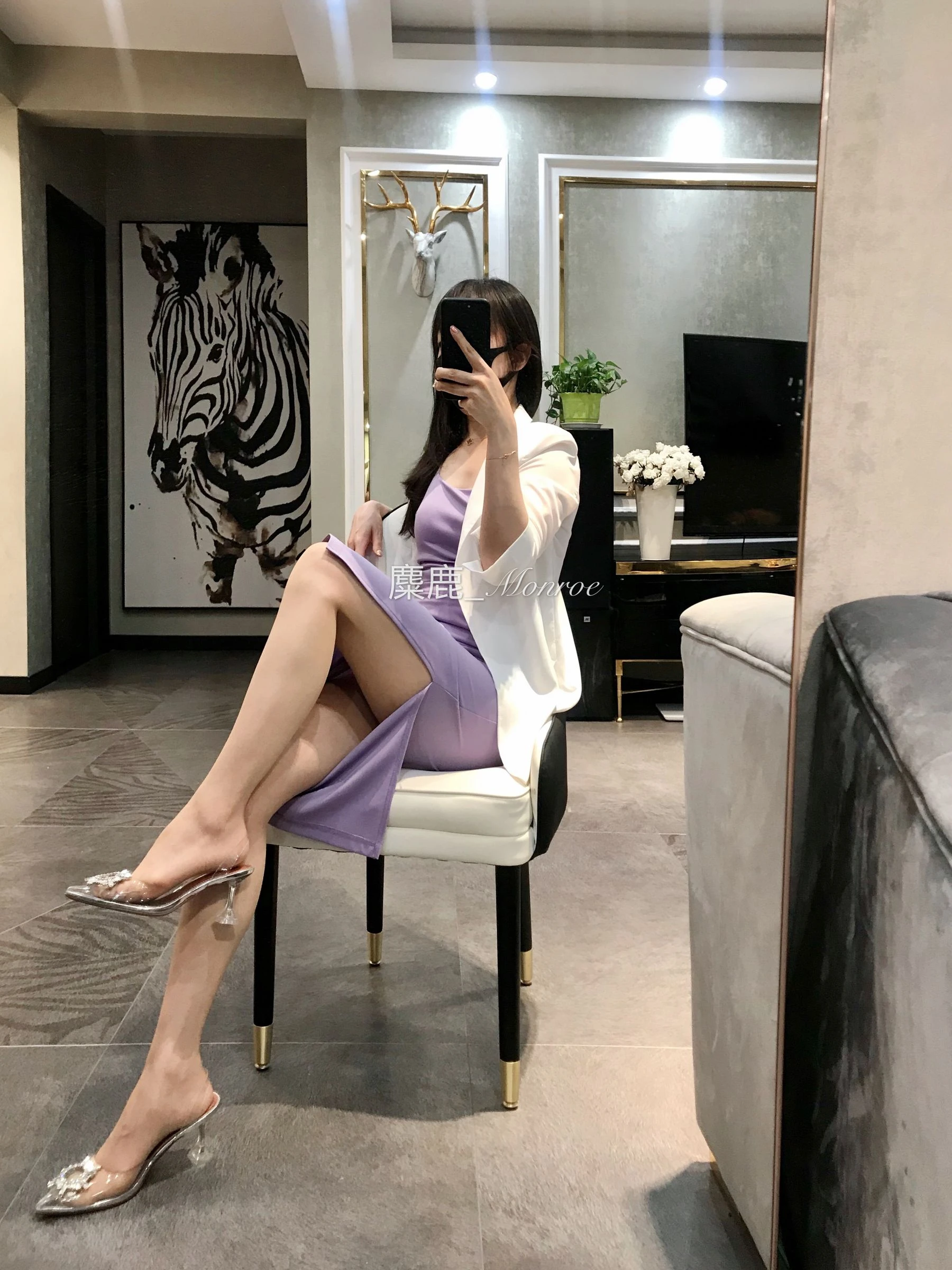 [少婦]許心怡許心怡火辣格調寫真大賞：自然光獨家寫真演繹美腿誘惑美學 - 1