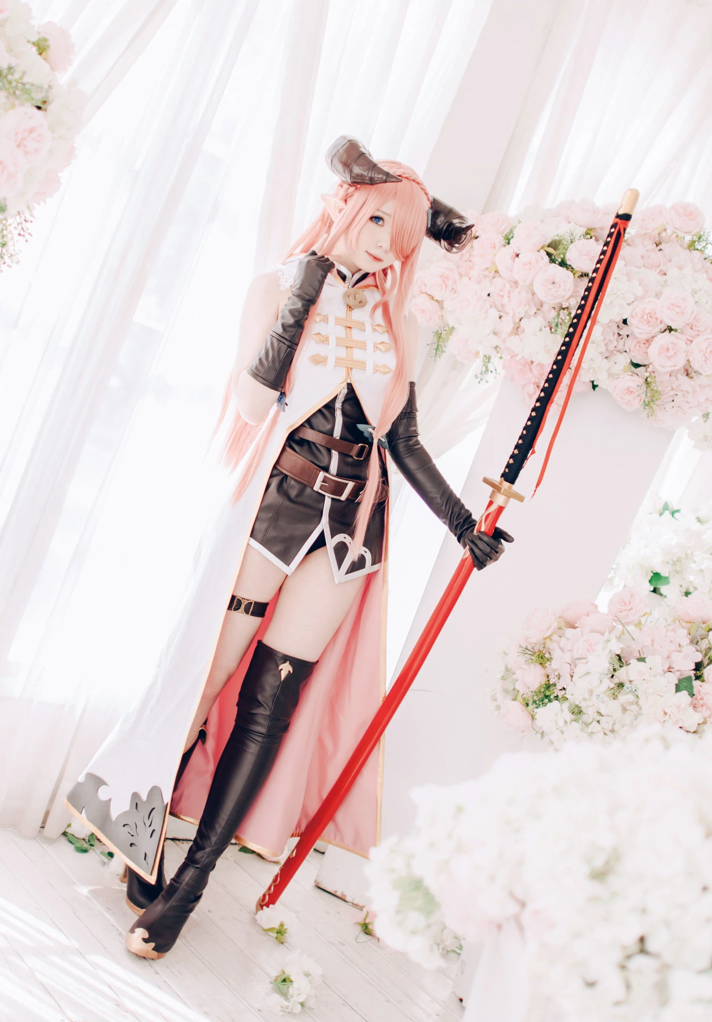 [Cosplay]朱雅琳寫真攝影大師作：朱雅琳清純於街拍演繹美胸神韻精選演繹 - 27