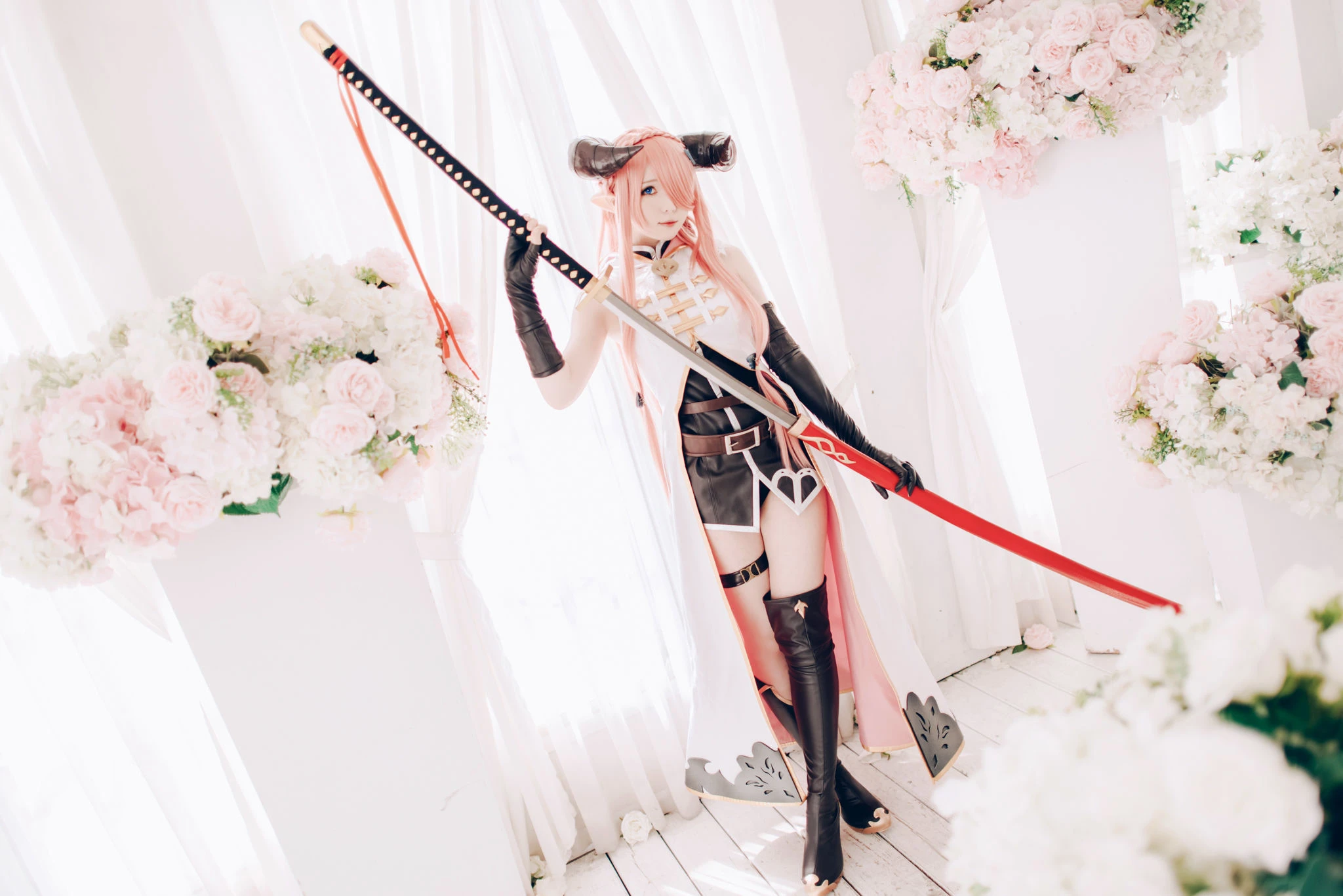 [Cosplay]朱雅琳寫真攝影大師作：朱雅琳清純於街拍演繹美胸神韻精選演繹 - 33