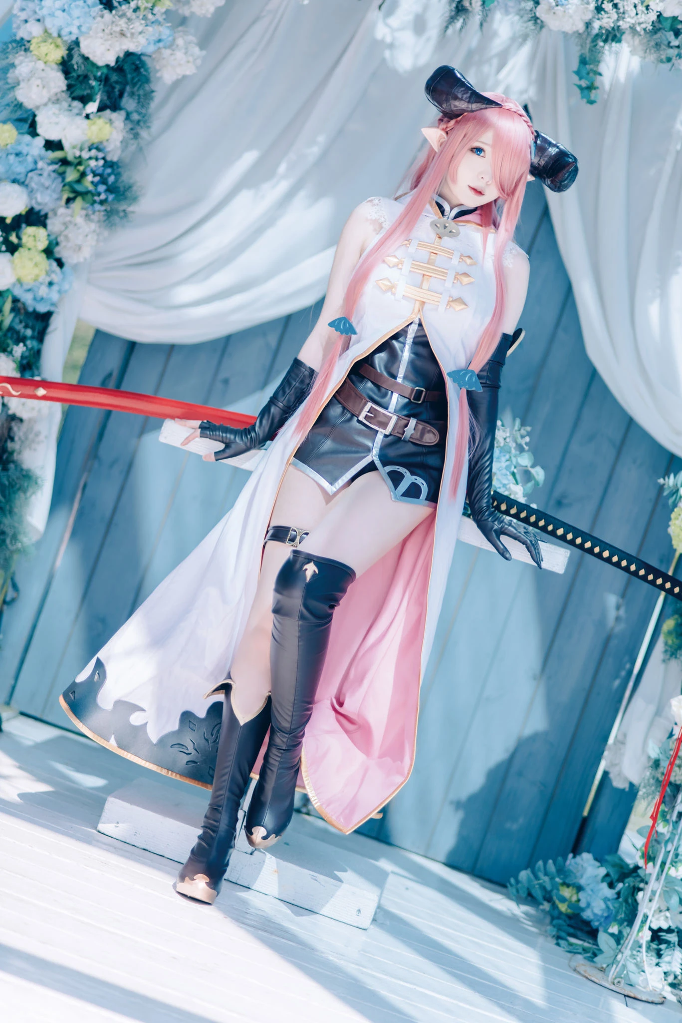 [Cosplay]朱雅琳寫真攝影大師作：朱雅琳清純於街拍演繹美胸神韻精選演繹 - 85