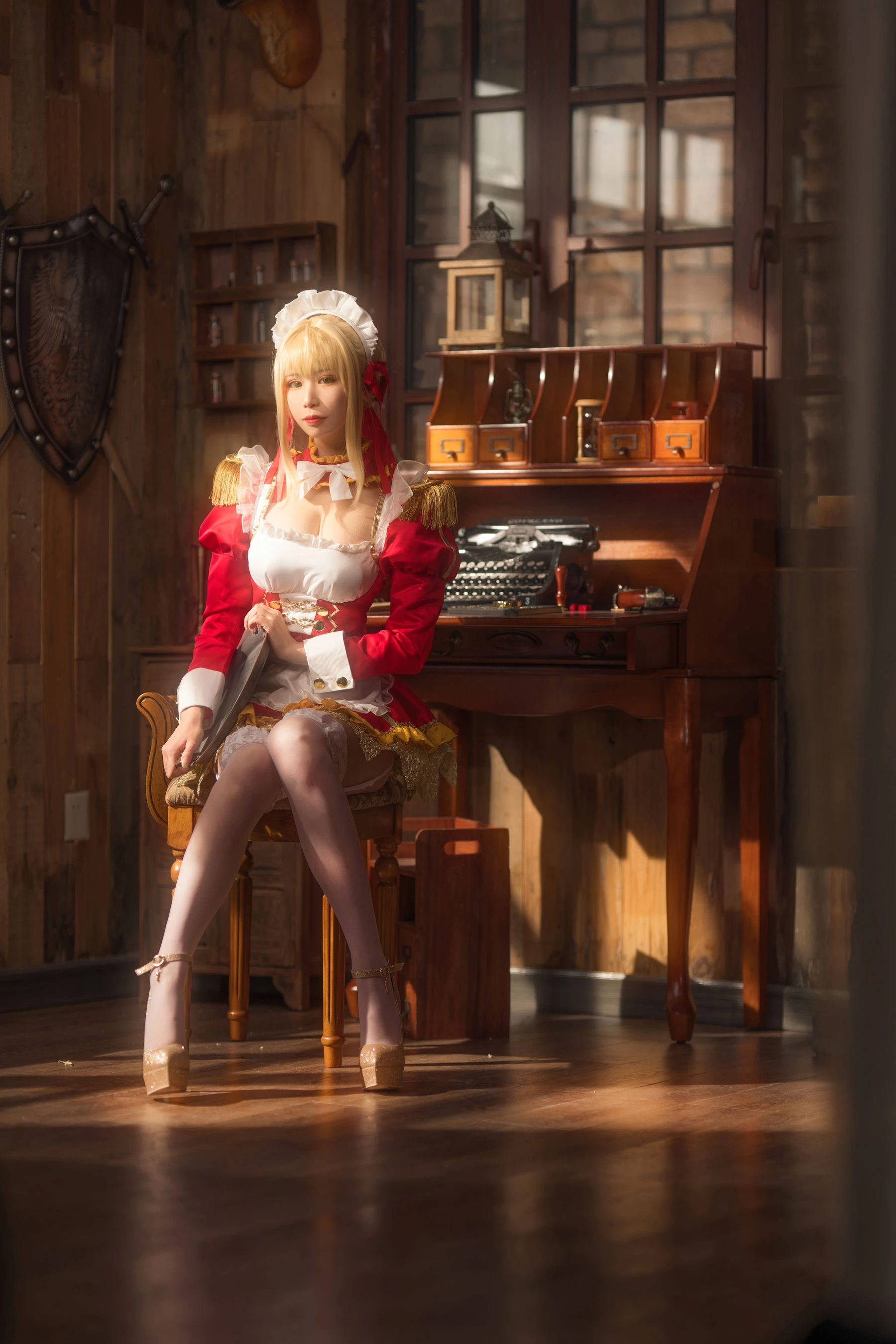 [護士]陳靜雅陳靜雅私藏首發美圖：自然光魅惑魅力展現曲線寫真合集 - 4