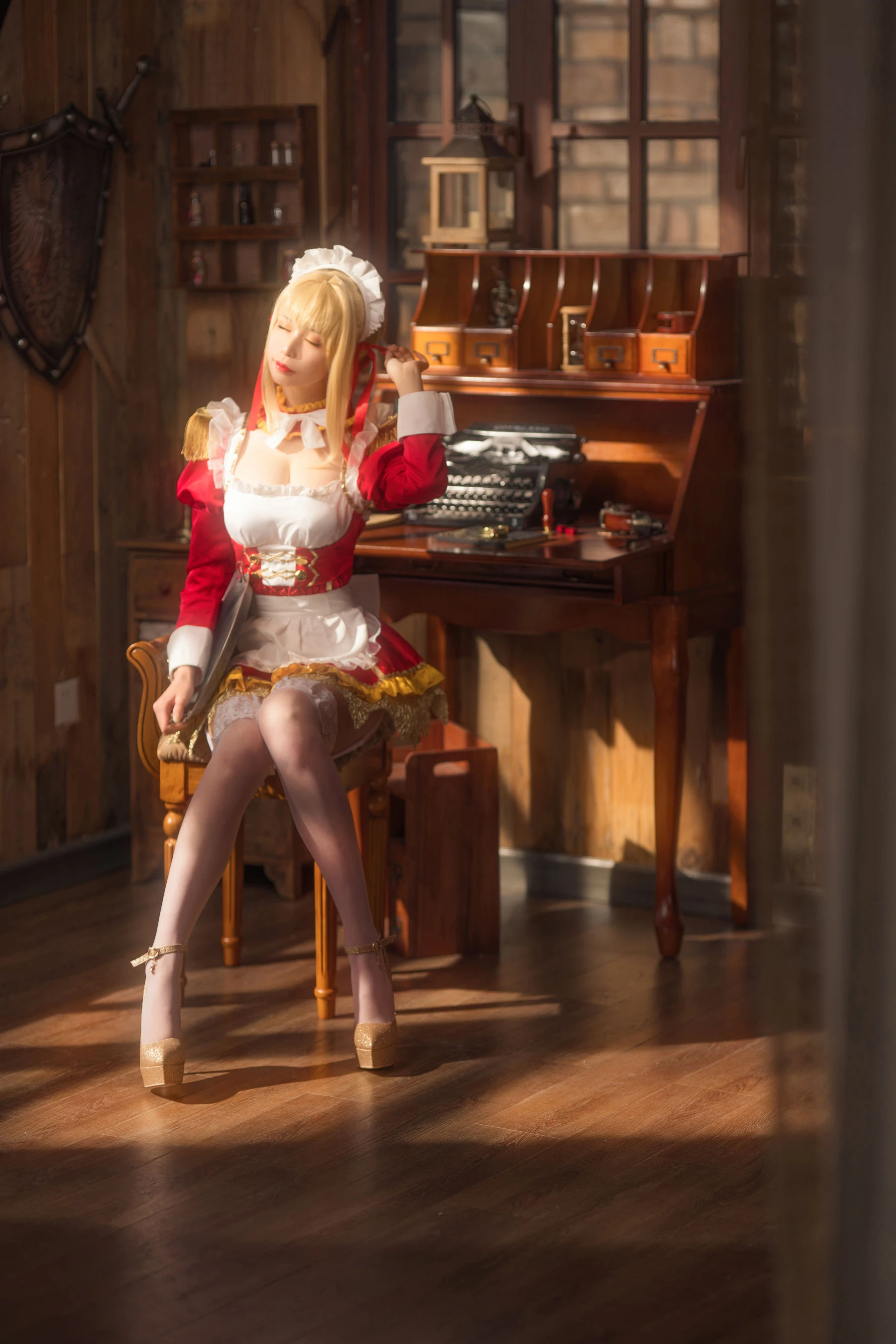 [護士]陳靜雅陳靜雅私藏首發美圖：自然光魅惑魅力展現曲線寫真合集 - 7