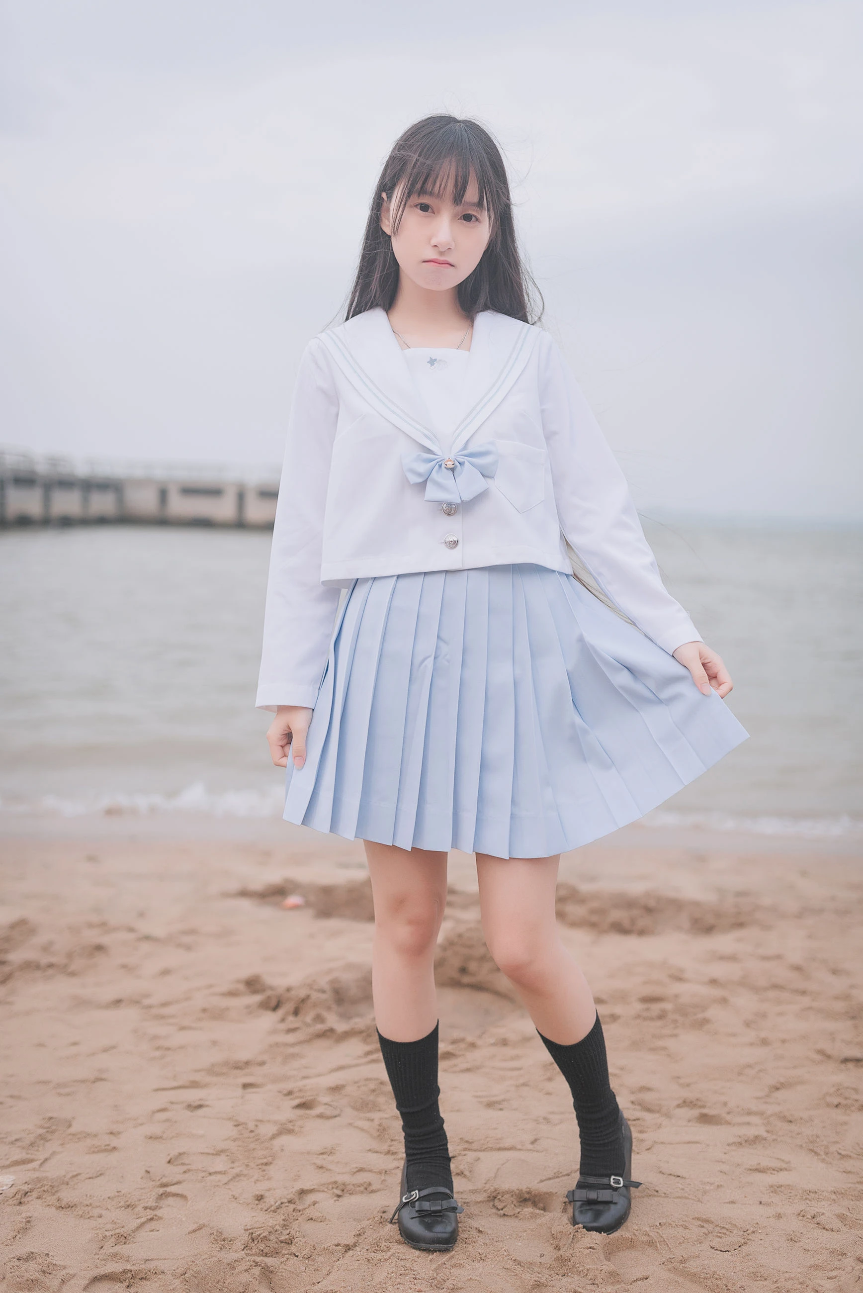 [車模]何莉琪何莉琪攝影棚首發攝影：時尚神韻釋放蜂腰誘惑釋放寫真大片 - 10