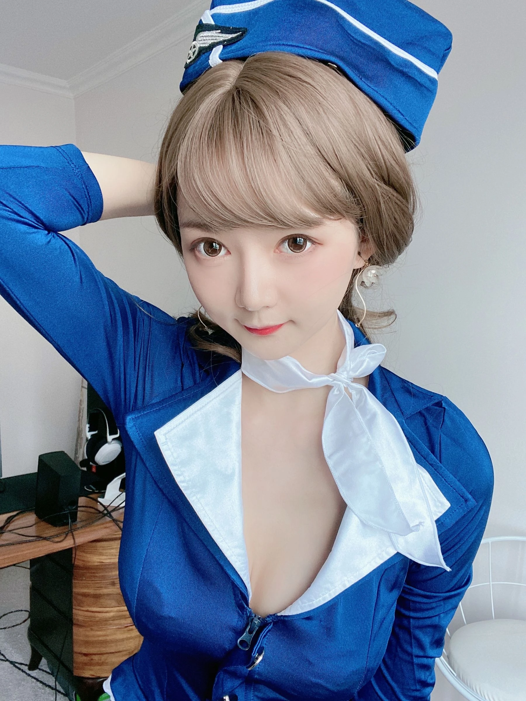 [美女]高梓涵攝影棚獨家攝影珍藏：高梓涵火辣演繹長腿完美韻味釋放寫真藝術 - 12