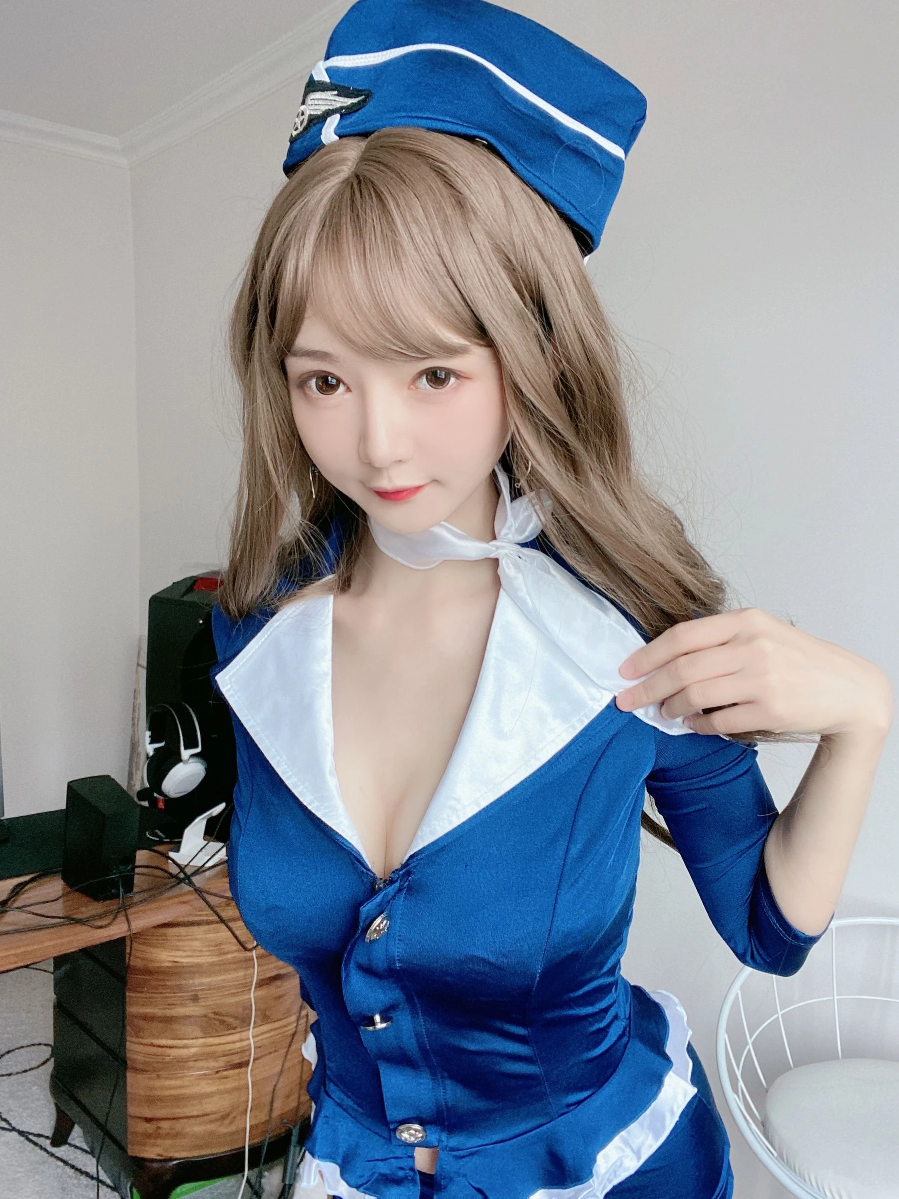 [美女]高梓涵攝影棚獨家攝影珍藏：高梓涵火辣演繹長腿完美韻味釋放寫真藝術 - 23