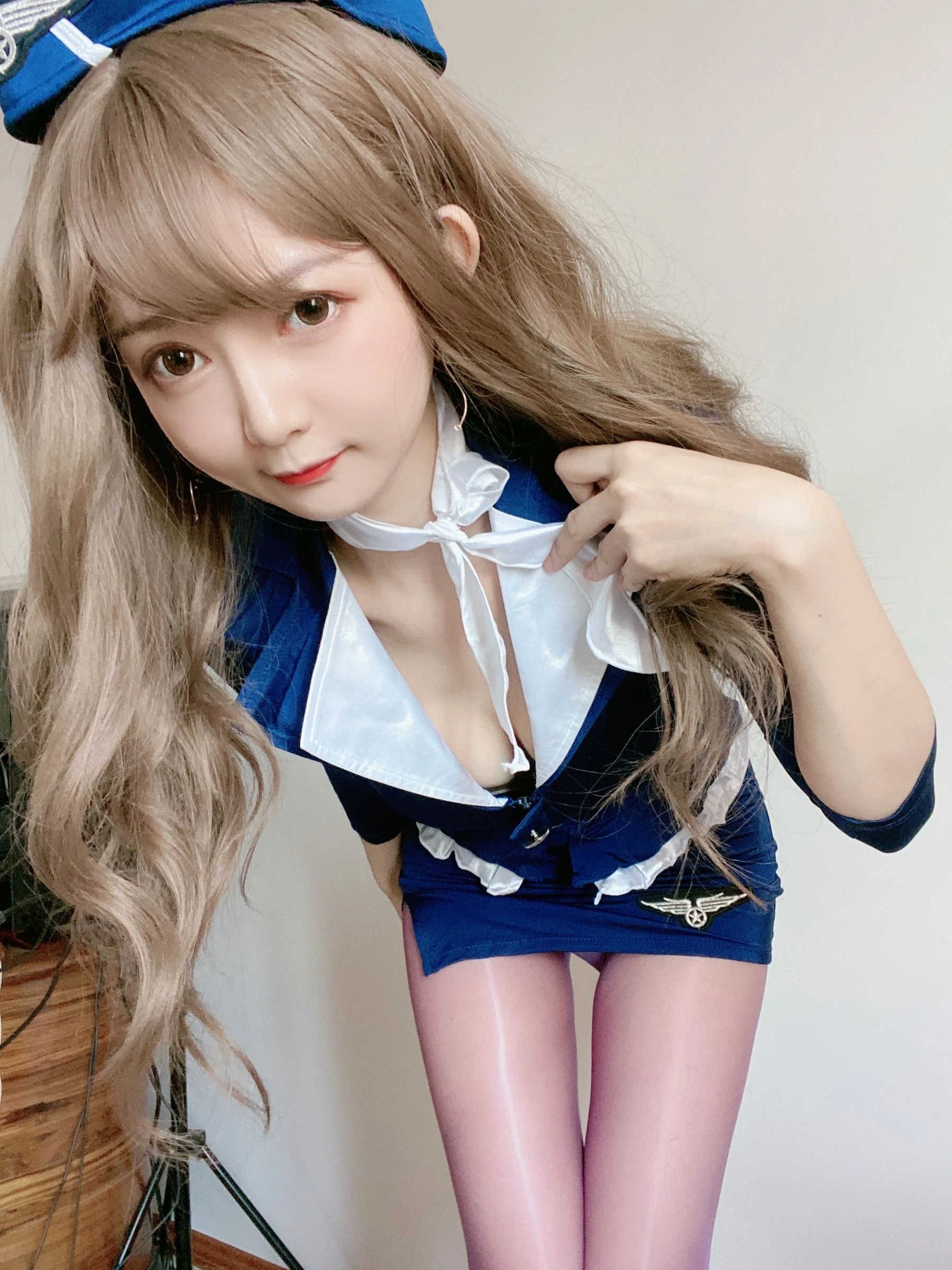 [美女]高梓涵攝影棚獨家攝影珍藏：高梓涵火辣演繹長腿完美韻味釋放寫真藝術 - 4