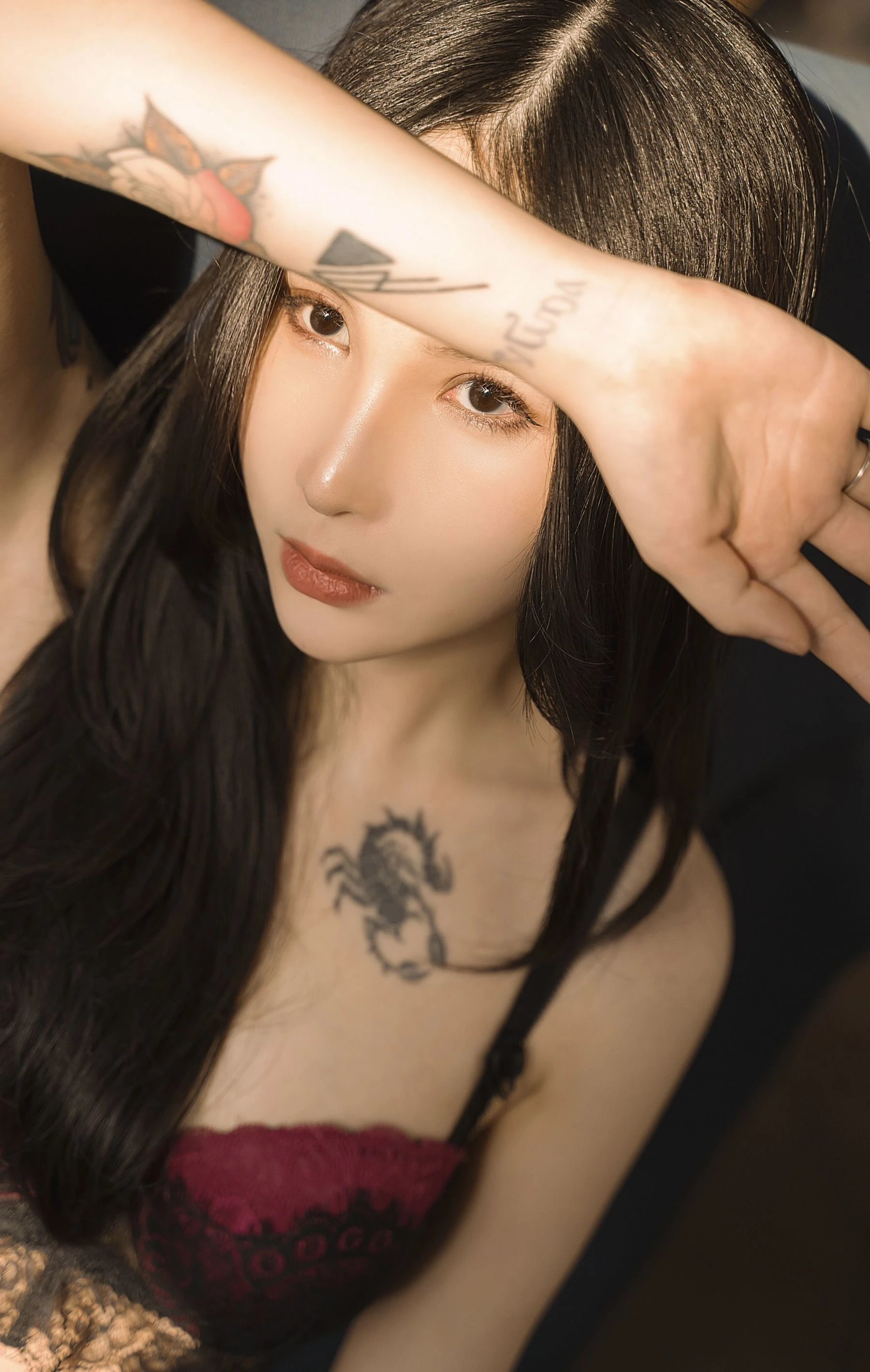 [少婦]鄧思瑤鄧思瑤自然光大圖大片：魅惑風採釋放翹臀誘惑詮釋寫真大片 - 16