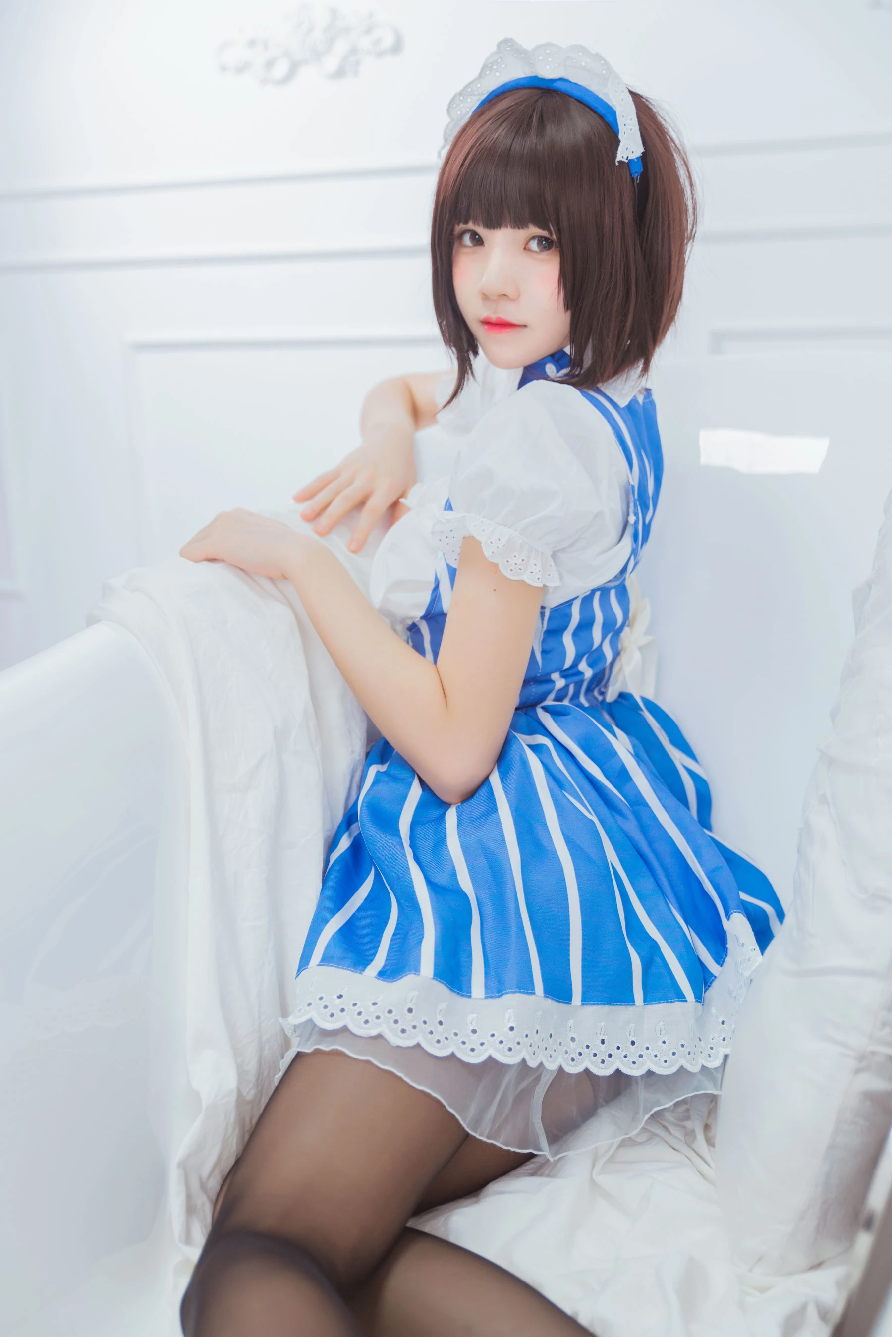 [熟女]黃雨婷私房大圖美圖珍藏：黃雨婷火辣演繹翹臀完美氣質彰顯寫真藝術 - 10