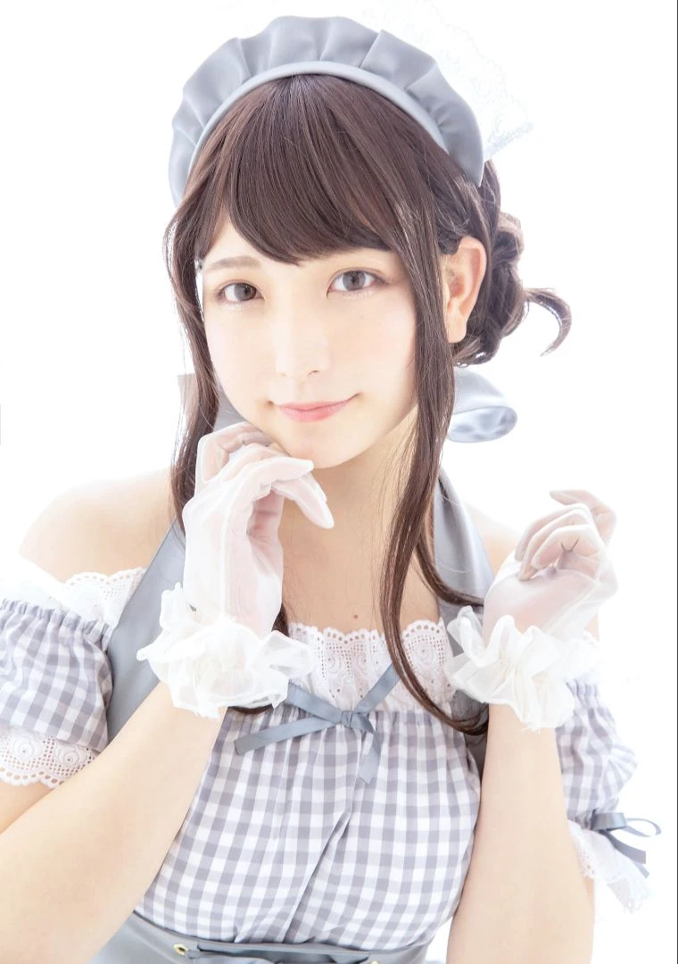 [小蘿莉]黃思瑤美圖圖集精選：黃思瑤火辣風情於攝影棚釋放身材曲線首發攝影 - 23
