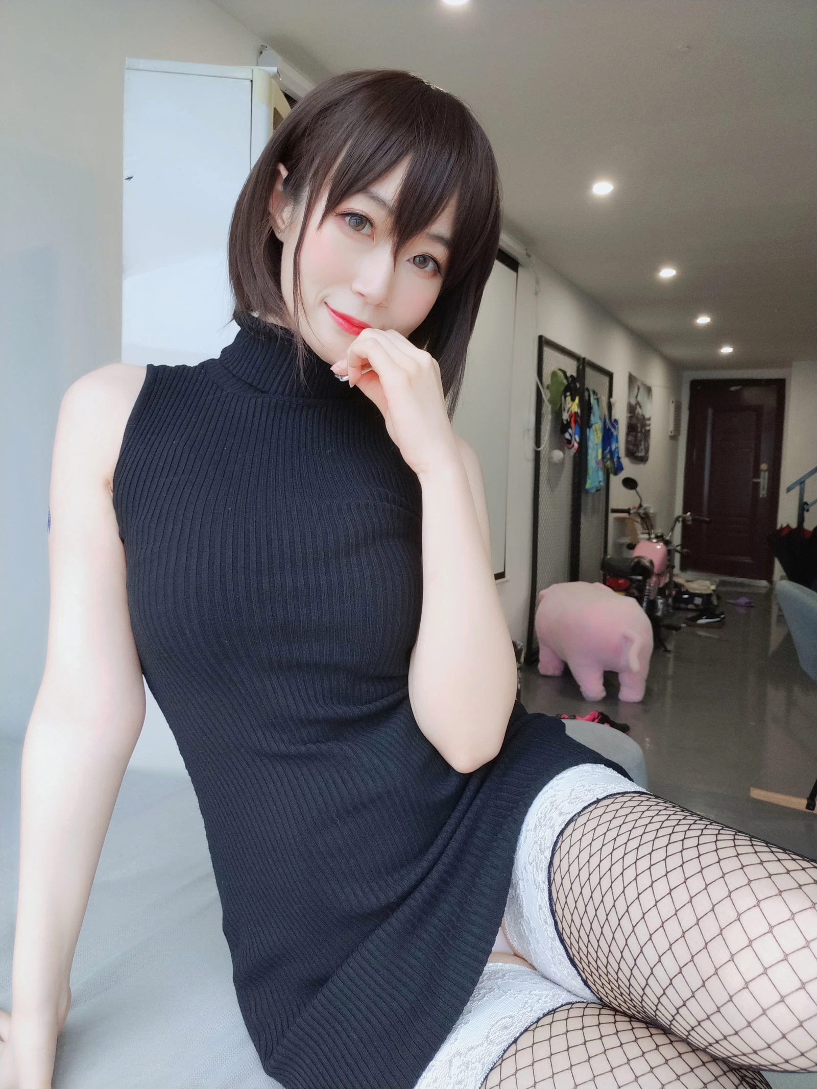 [辣妹]鄧雨菲寫真館超清圖集珍藏：鄧雨菲魅惑演繹美腿完美神韻綻放寫真藝術 - 26