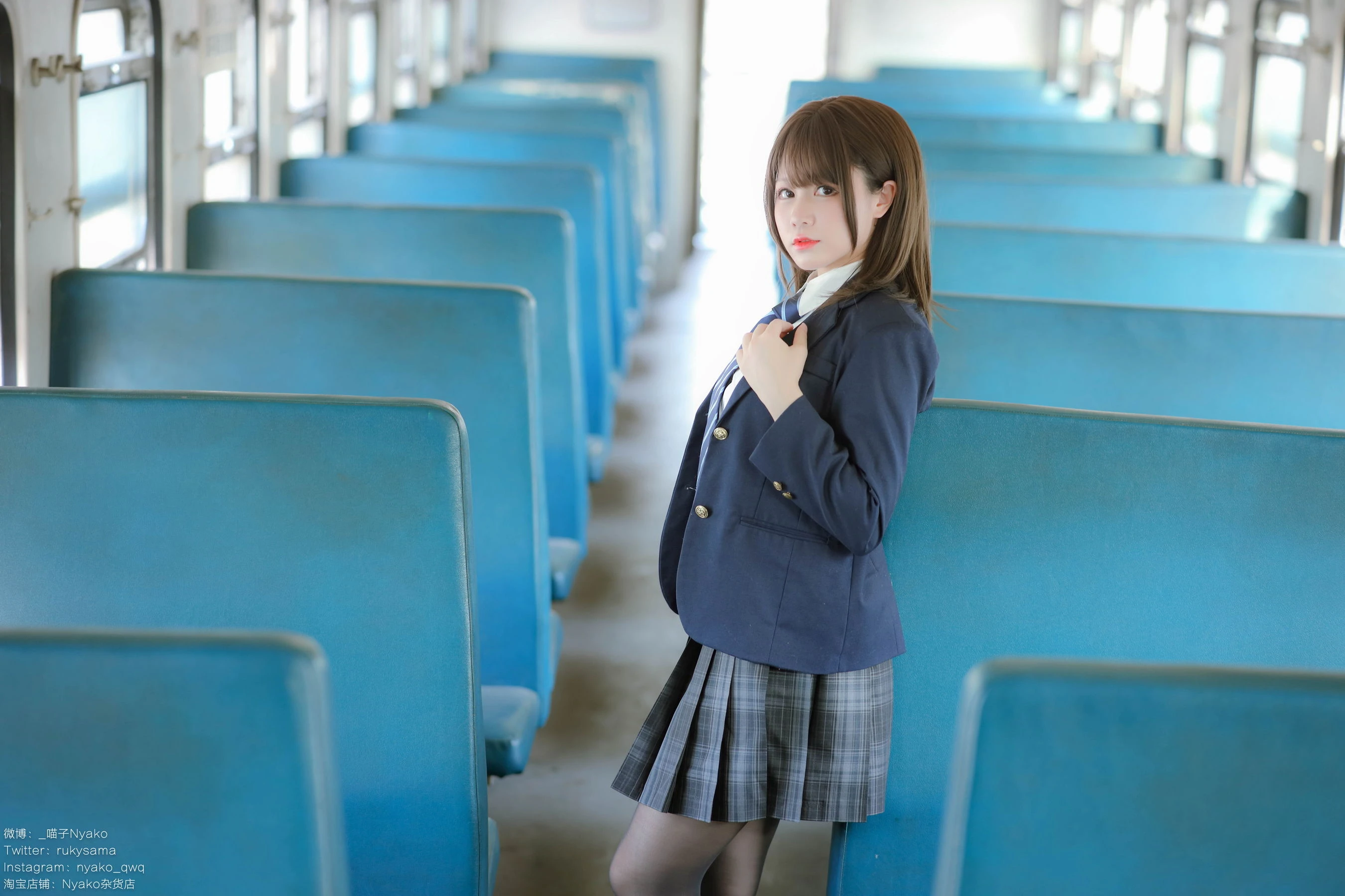 [Cosplay]吳心怡吳心怡清純格調攝影大賞：攝影棚精選攝影演繹身材誘惑美學 - 4