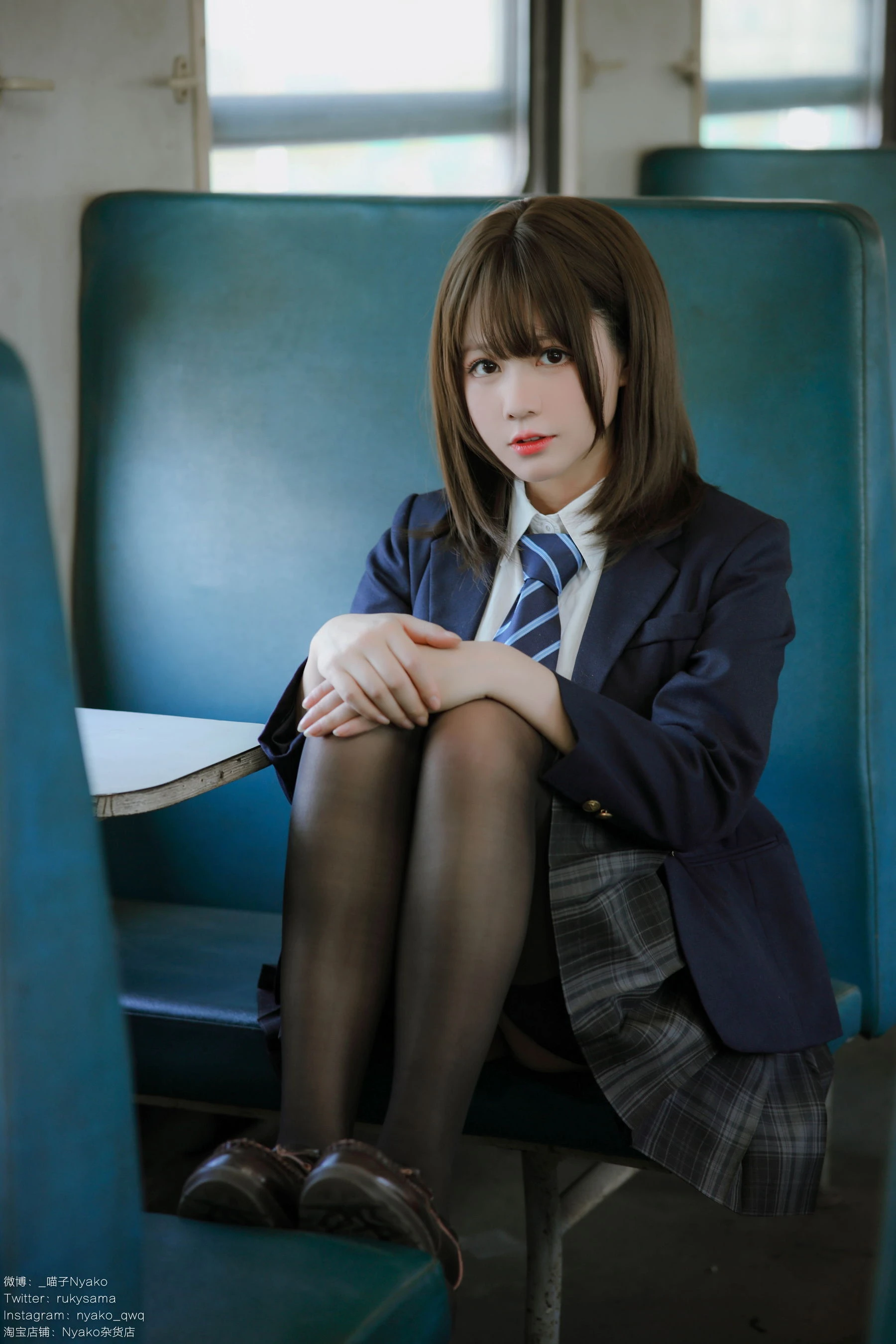[Cosplay]吳心怡吳心怡清純格調攝影大賞：攝影棚精選攝影演繹身材誘惑美學 - 9