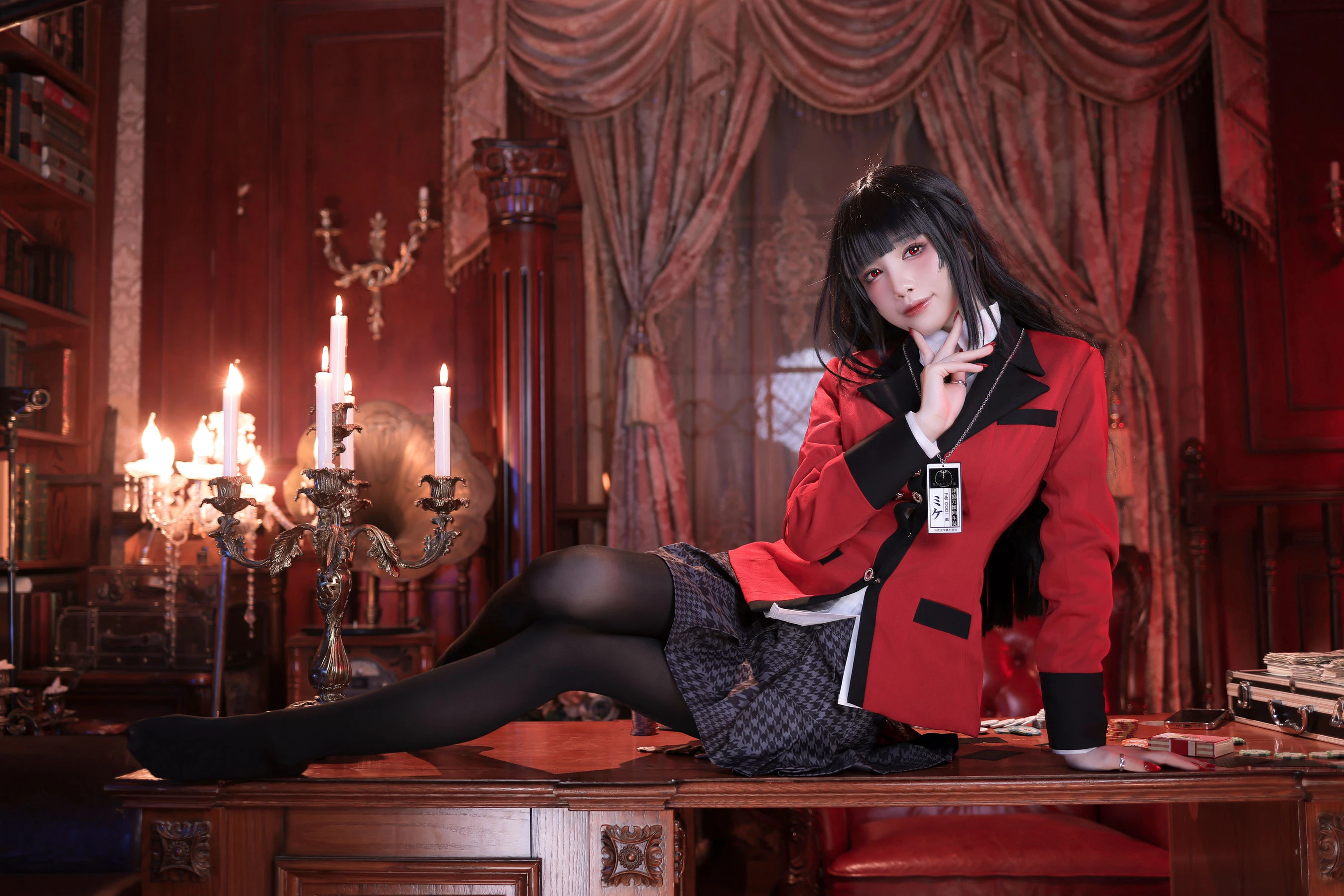 [仙女]唐莉琪大圖室內攝影藝術：唐莉琪火辣風採凸顯美腿完美曲線寫真 - 19