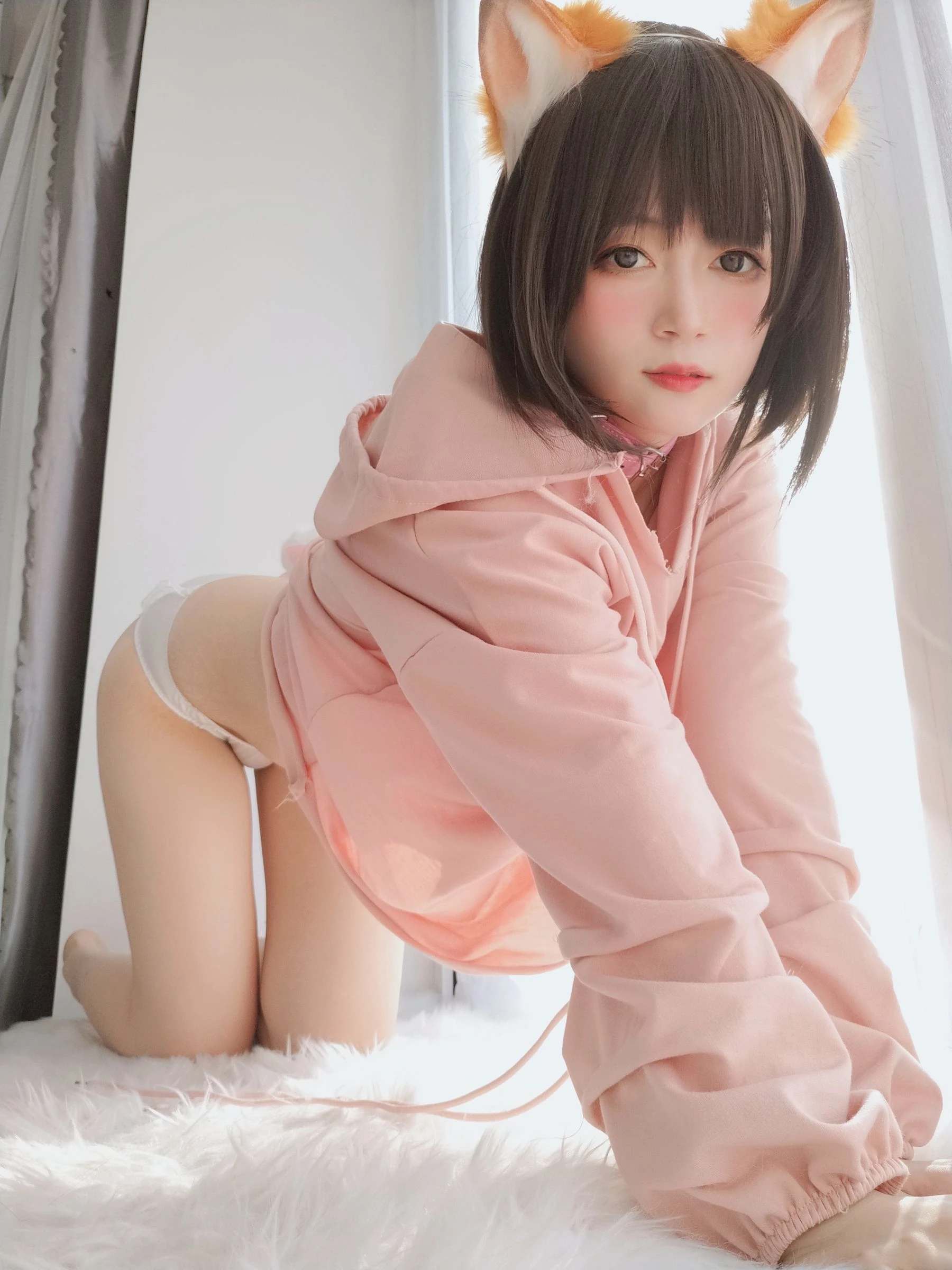 [美女]胡雨晴作品圖集精選：胡雨晴甜美風採於私房演繹美胸曲線珍藏攝影 - 77