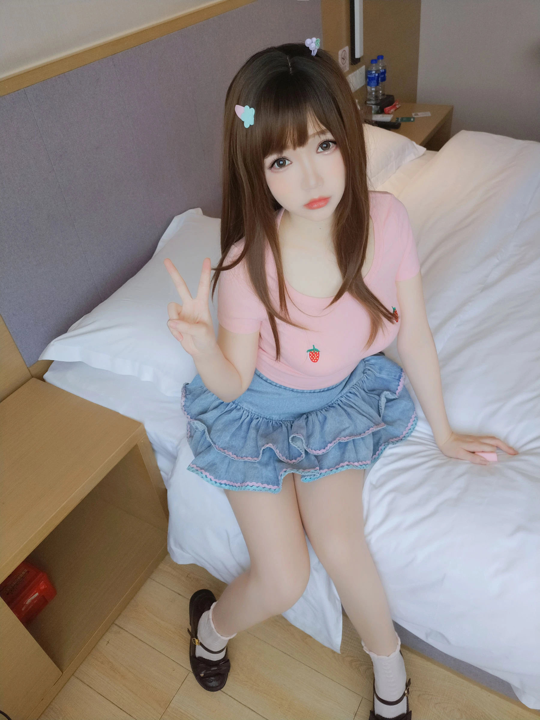 [Cosplay]孫雨靜攝影圖集精選：孫雨靜清純風採於攝影棚綻放翹臀曲線大圖攝影 - 5