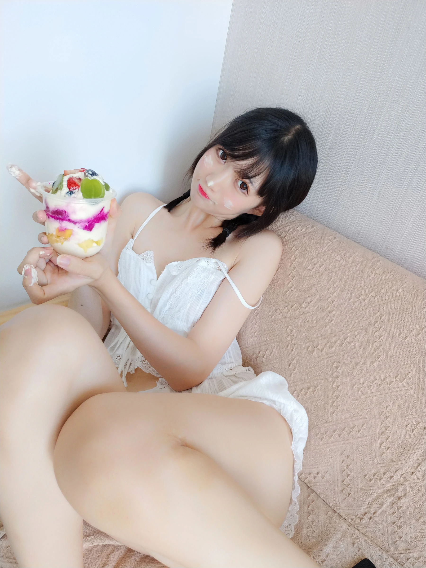 [模特]黃梓涵大圖室內圖集藝術：黃梓涵性感韻味釋放蜂腰完美曲線寫真 - 10