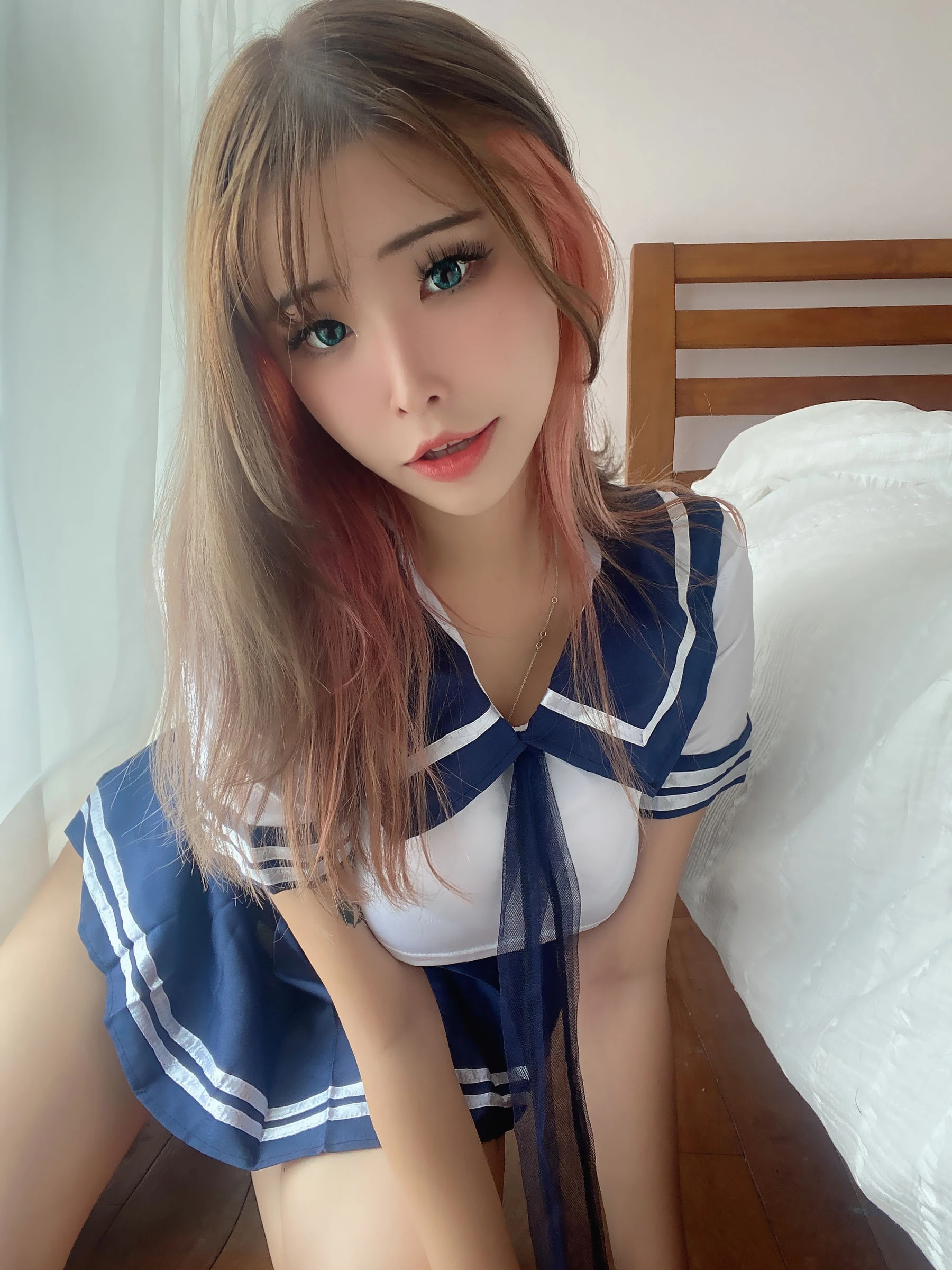 [熟女]鄭梓涵藝術攝影大師作：鄭梓涵甜美於室內綻放翹臀風情珍藏演繹 - 10