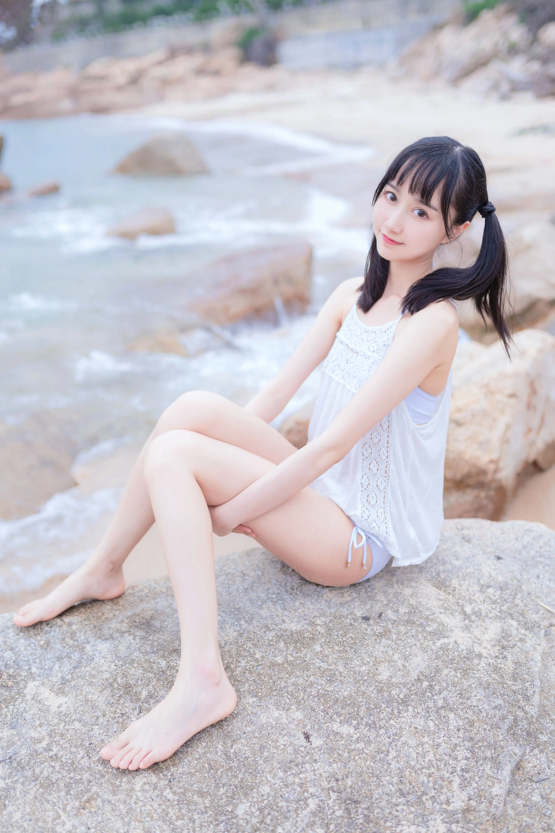 晴日限定DJ活潑寫真集 – 室內自信瞬間捕捉珍藏 - 26